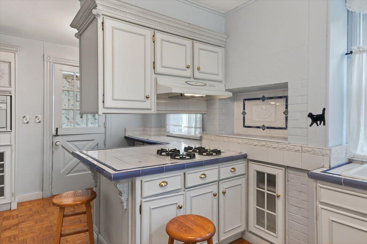 #7 photo, 134 Warner Avenue, Roslyn Heights , NY 11577