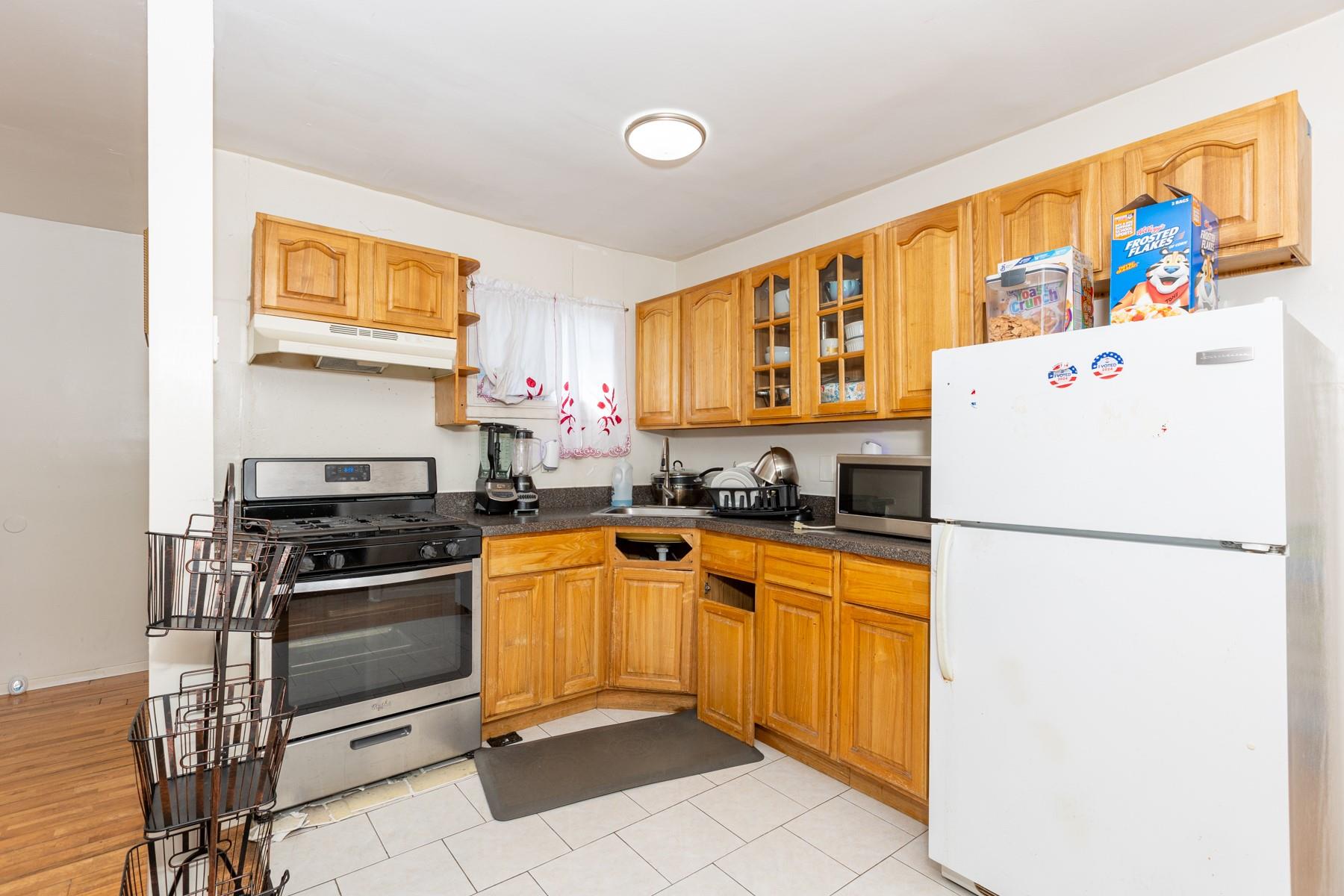 #7 photo, 144-23 231 Street, クイーンズ区 Springfield Gardens , NY 11413