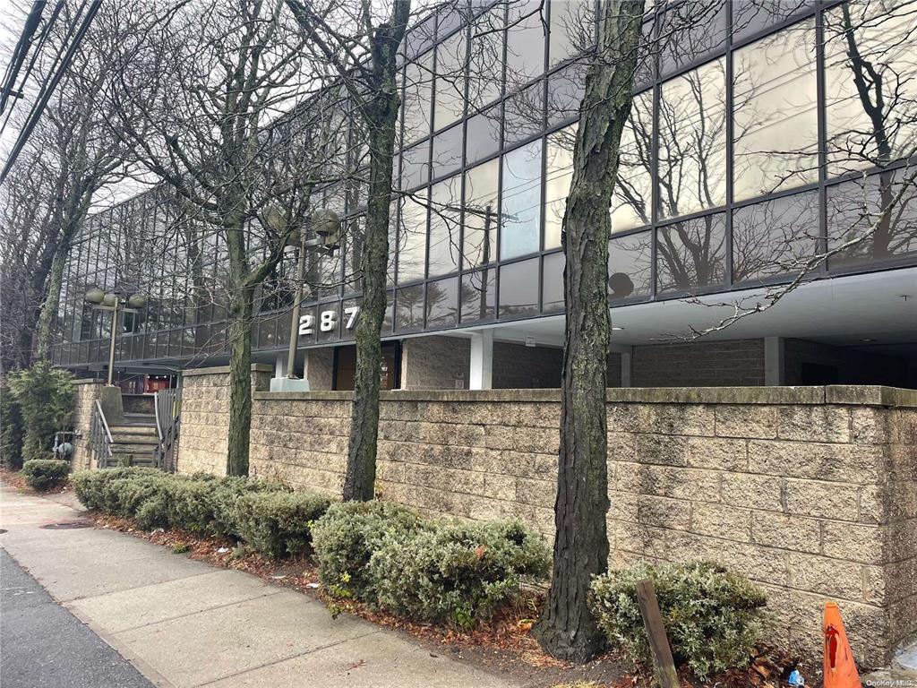 #2 photo, 287 Northern Boulevard, ナッソー郡 Great Neck , NY 11021