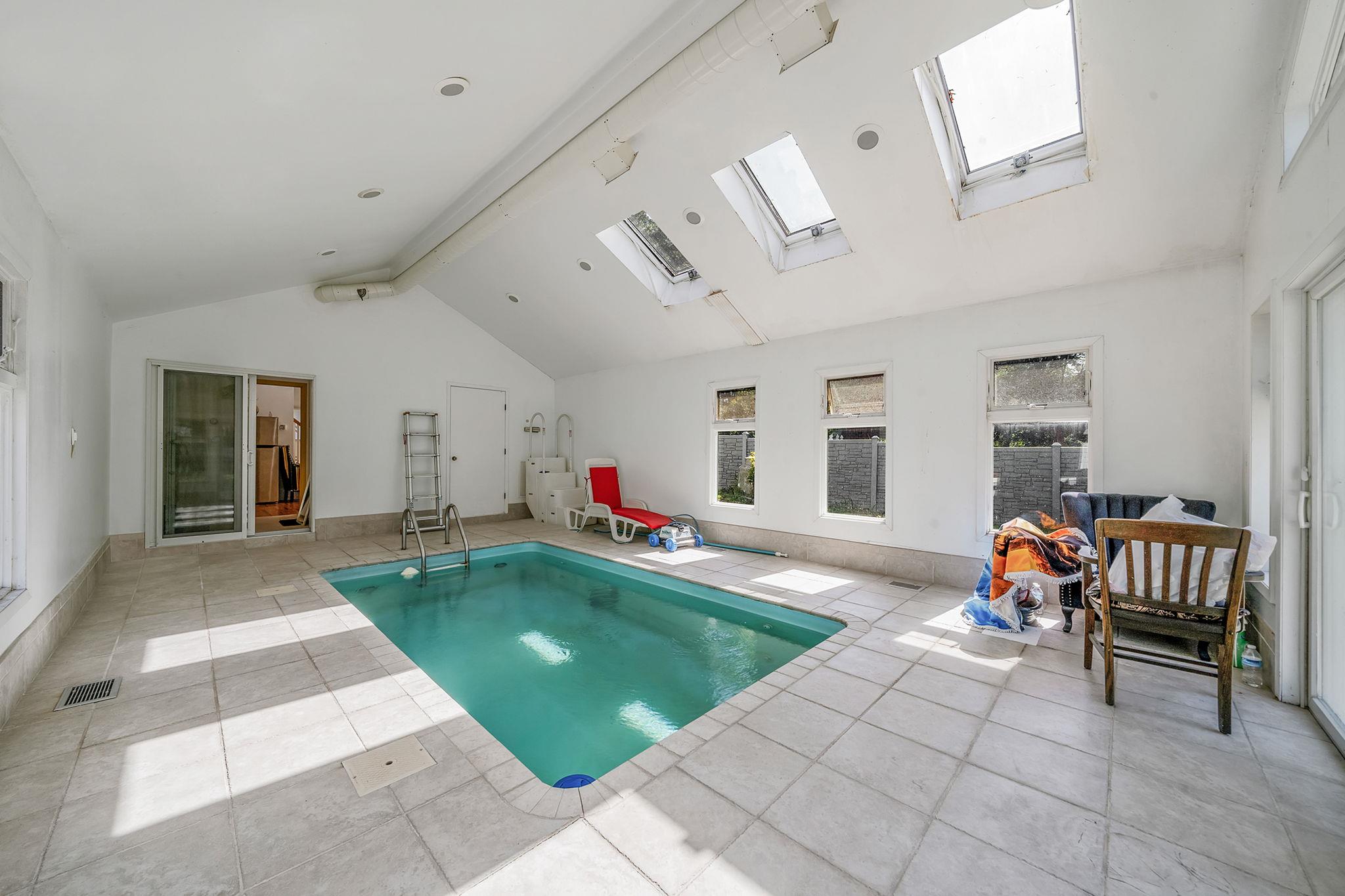 #2 photo, 26 Liber Boulevard, サフォーク郡 Farmingville , NY 11738