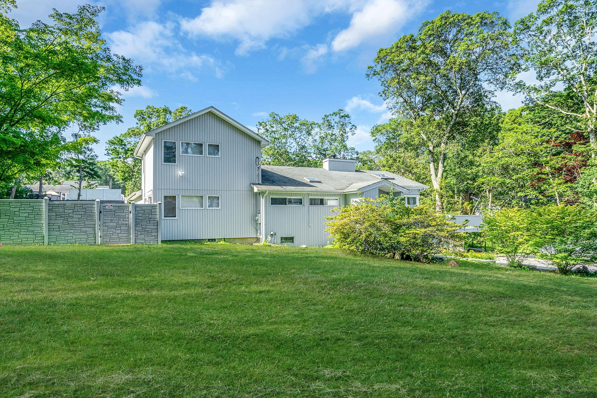 #6 photo, 26 Liber Boulevard, サフォーク郡 Farmingville , NY 11738