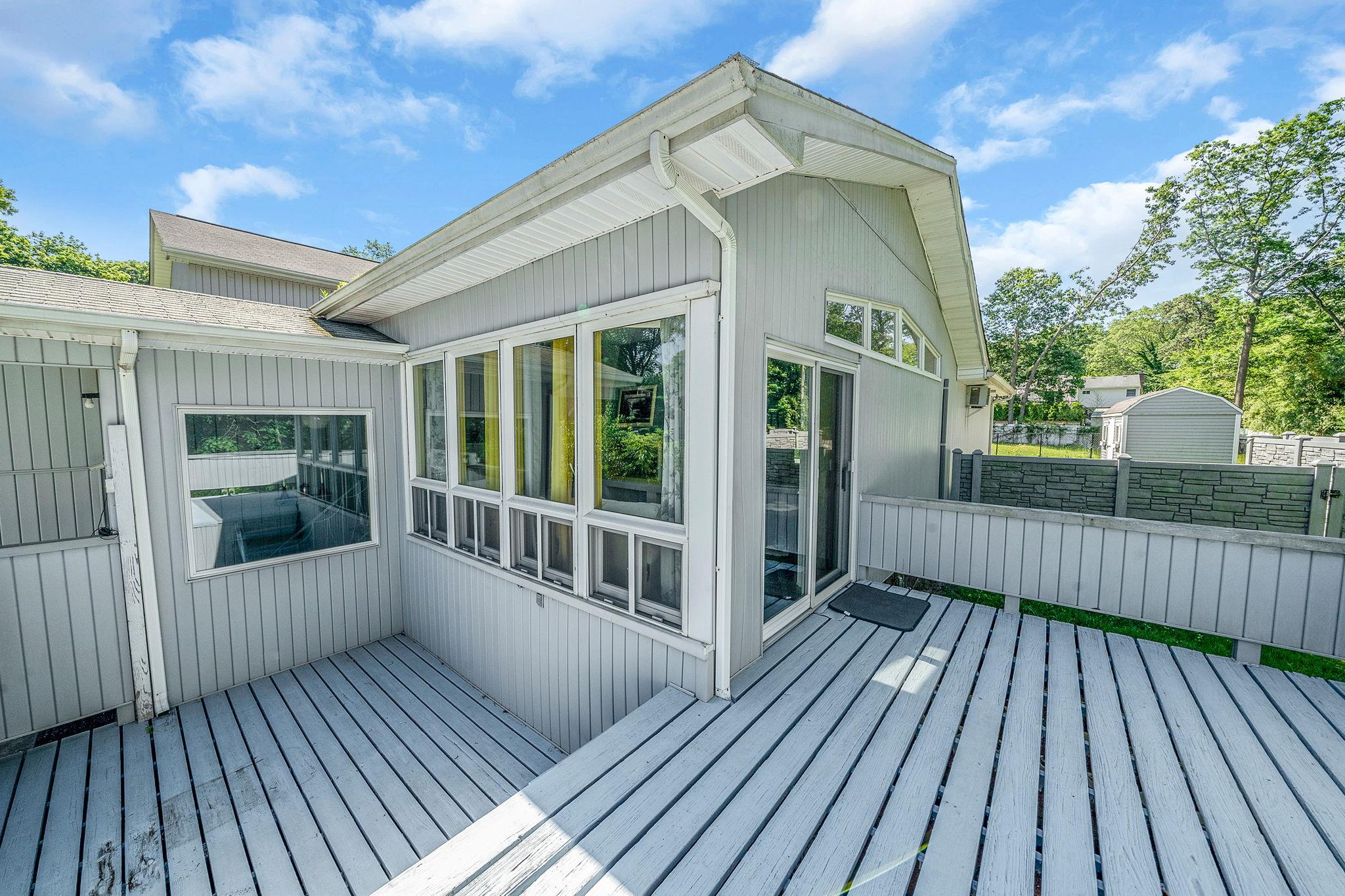 #8 photo, 26 Liber Boulevard, サフォーク郡 Farmingville , NY 11738