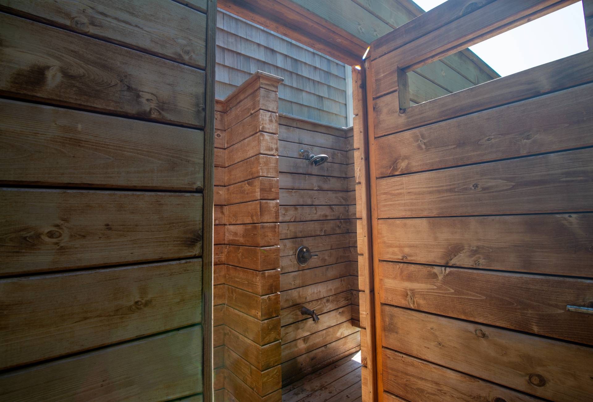 #23 photo, 41 North Surfside Avenue, サフォーク郡 Montauk , NY 11954