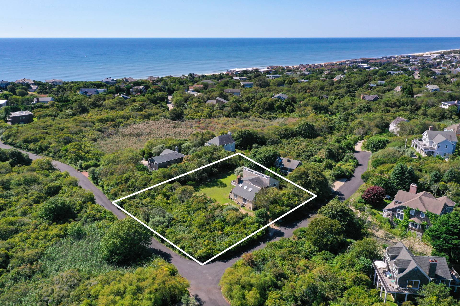 #25 photo, 41 North Surfside Avenue, サフォーク郡 Montauk , NY 11954