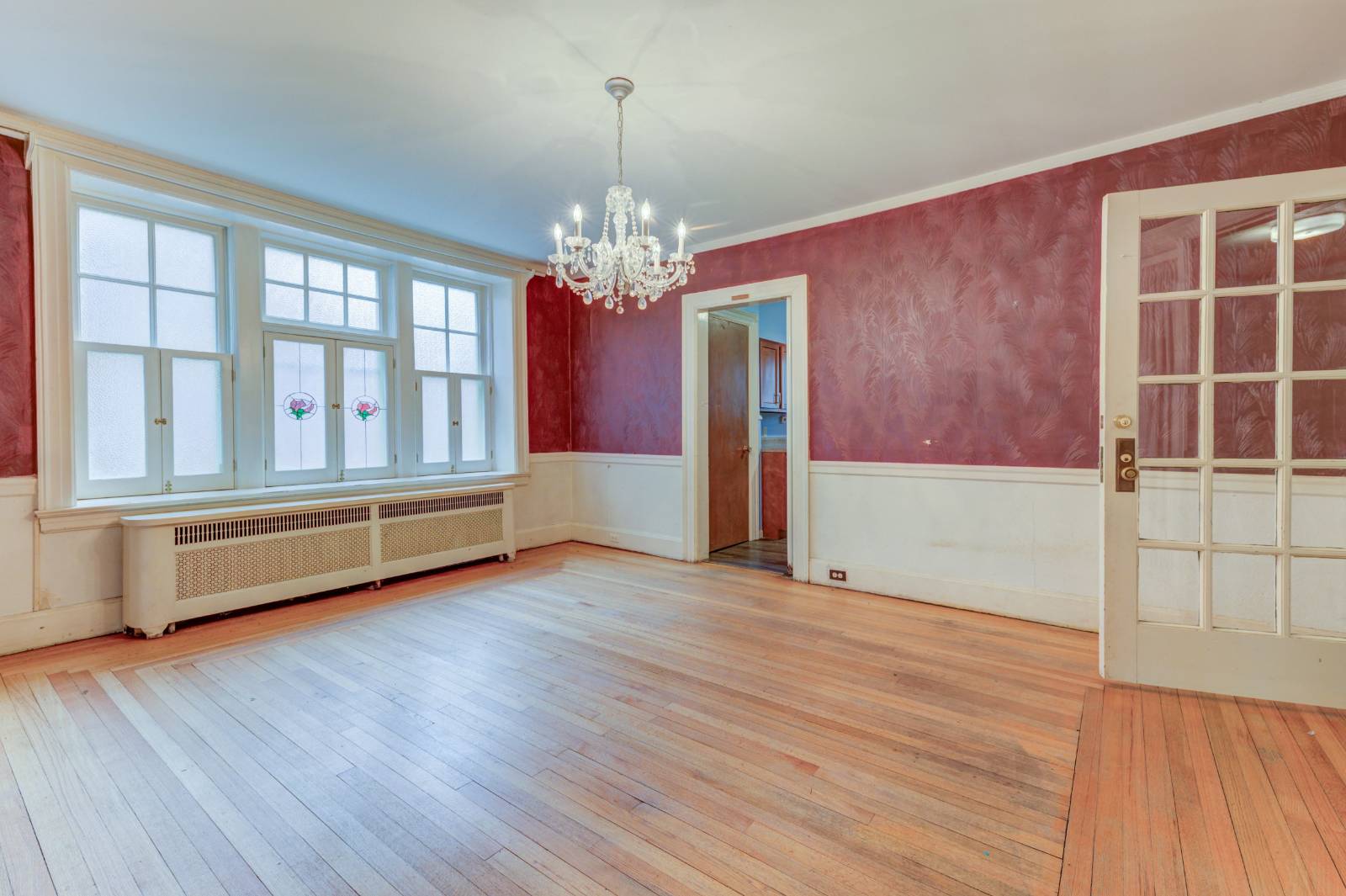 #18 photo, 121 Guy Park Ave, Amsterdam , NY 12010