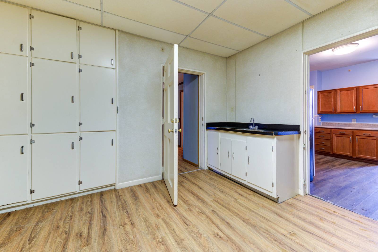 #27 photo, 121 Guy Park Ave, Amsterdam , NY 12010