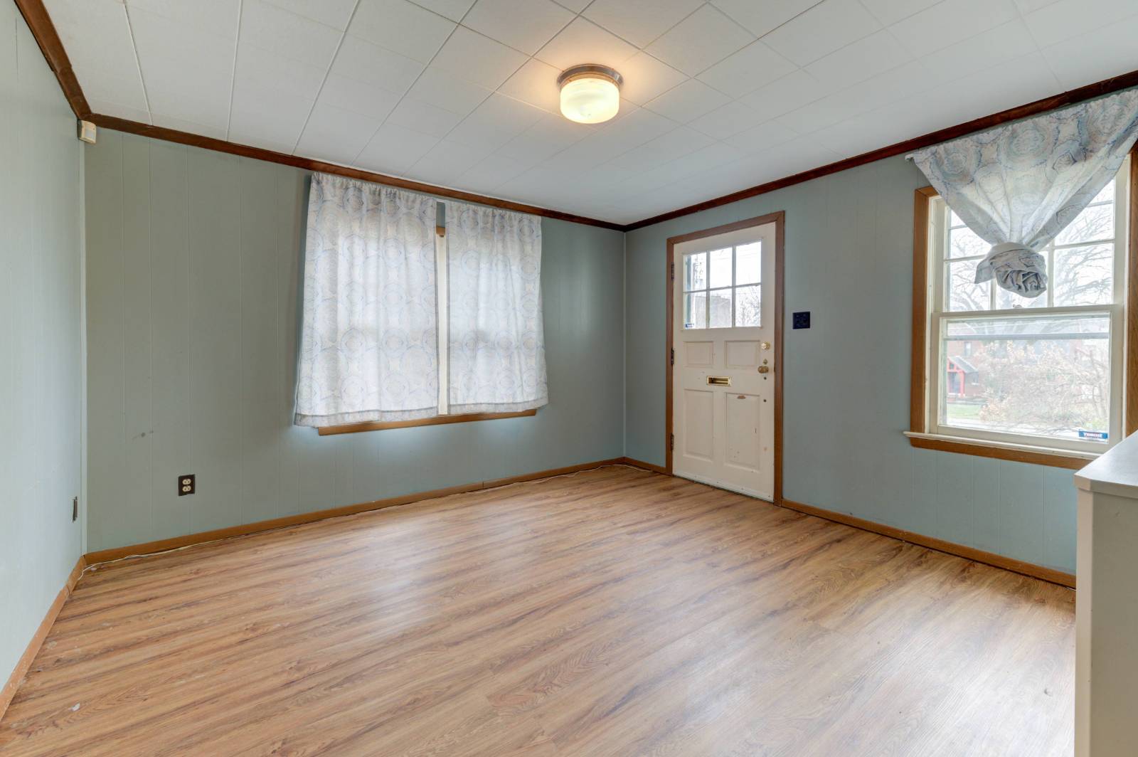 #30 photo, 121 Guy Park Ave, Amsterdam , NY 12010