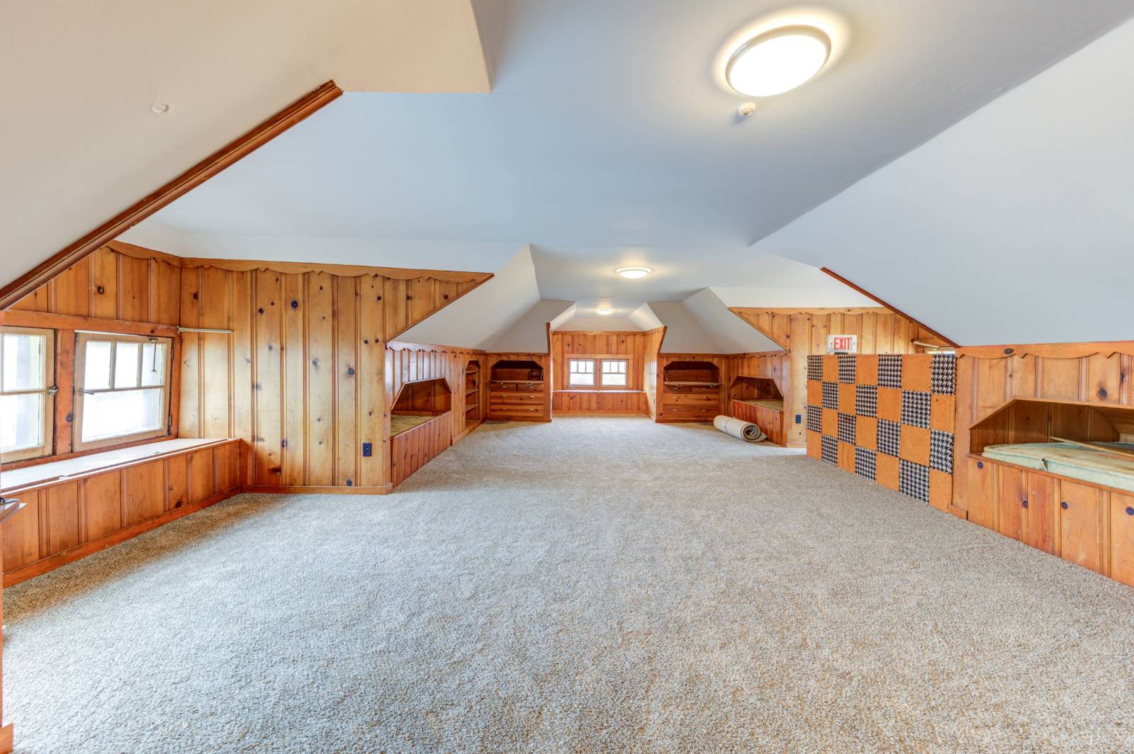 #43 photo, 121 Guy Park Ave, Amsterdam , NY 12010