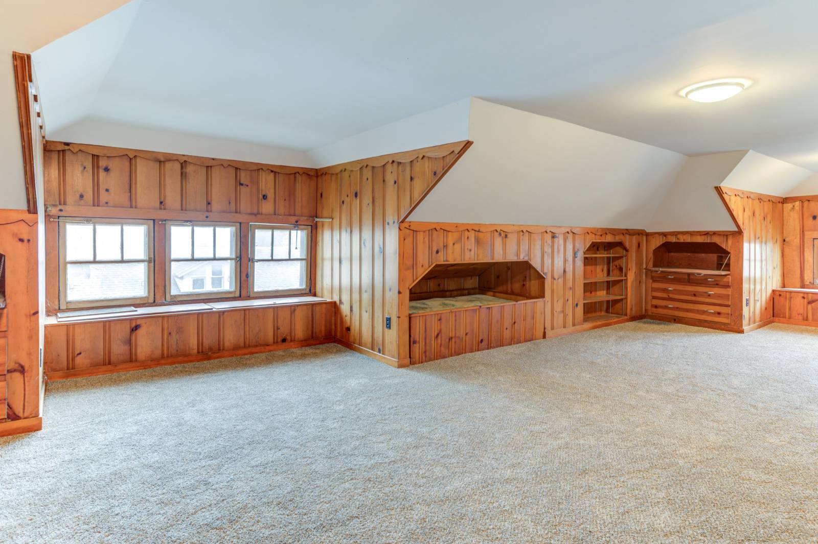 #44 photo, 121 Guy Park Ave, Amsterdam , NY 12010