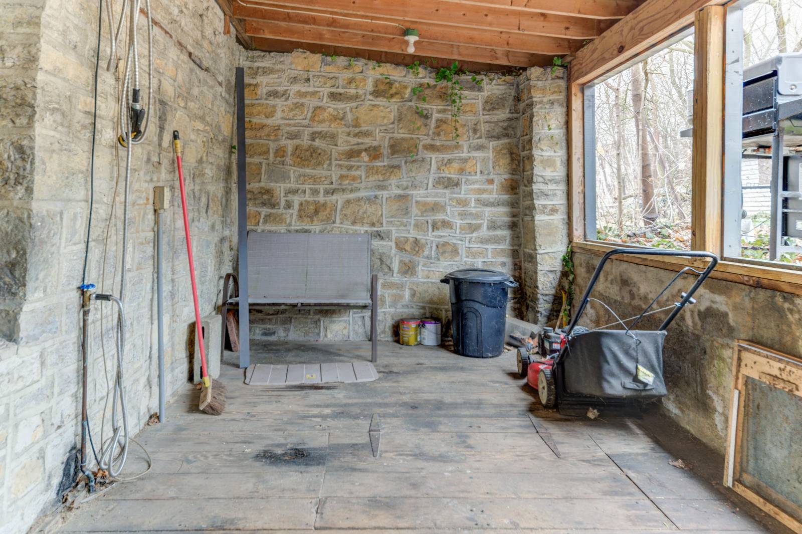 #49 photo, 121 Guy Park Ave, Amsterdam , NY 12010