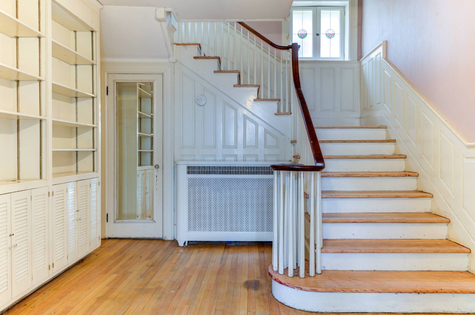 #8 photo, 121 Guy Park Ave, Amsterdam , NY 12010