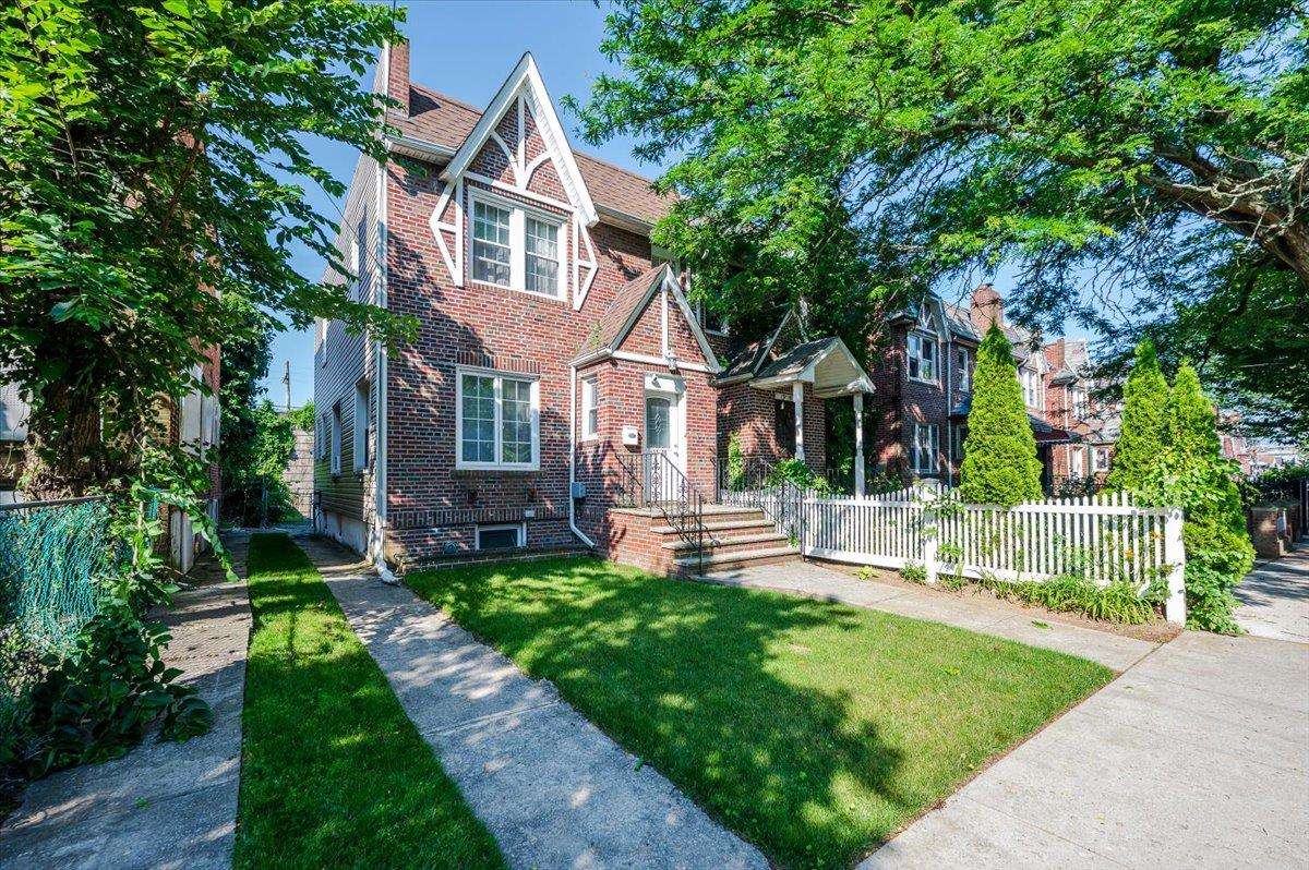 #1 photo, 13720 Westgate Street, Springfield Gardens , NY 11413