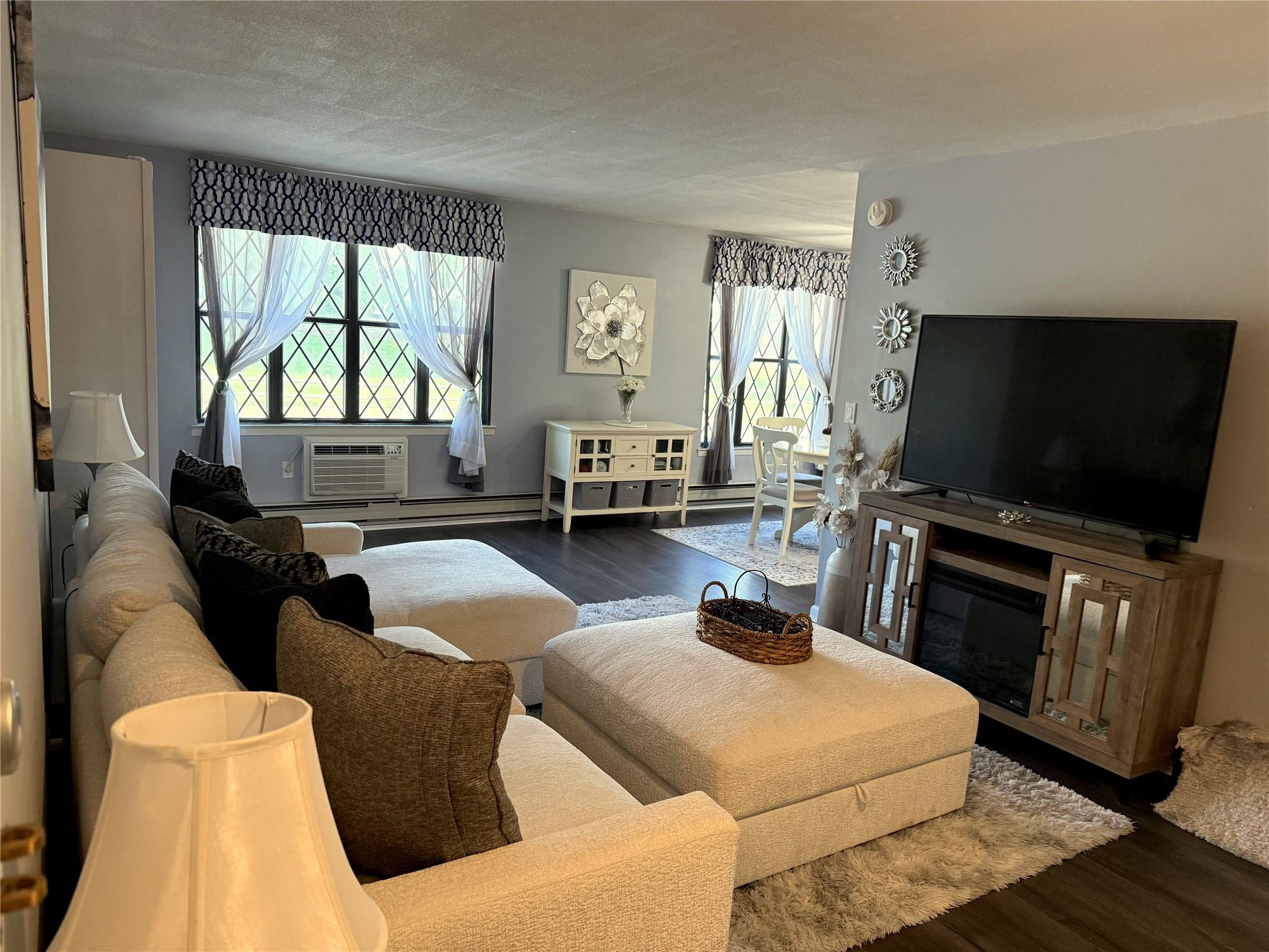 #1 photo, 453 Sierra Vista Lane, Valley Cottage , NY 10989