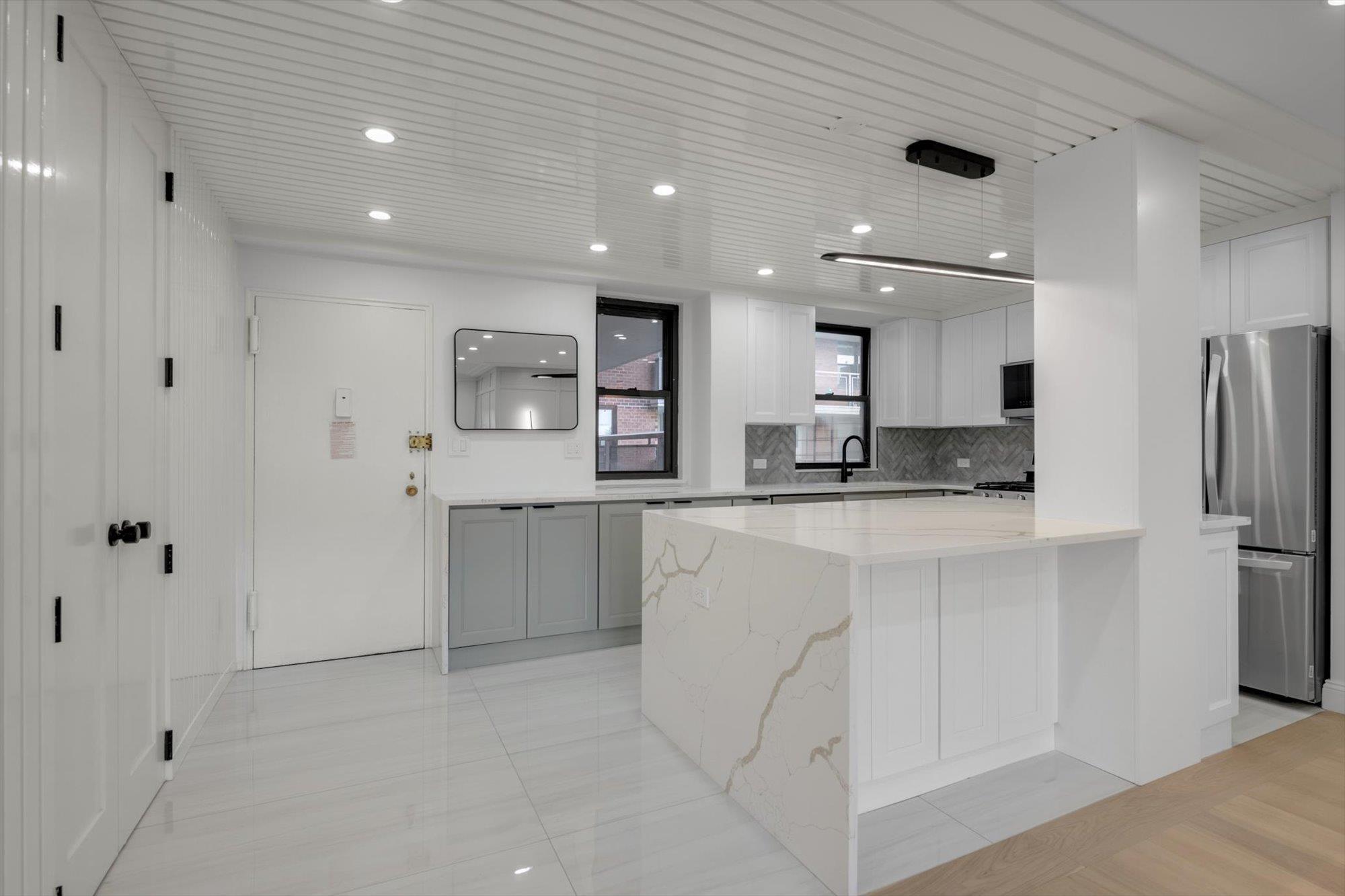 #1 photo, 4705 Henry Hudson Parkway, ブロンクス区 Bronx , NY 10471