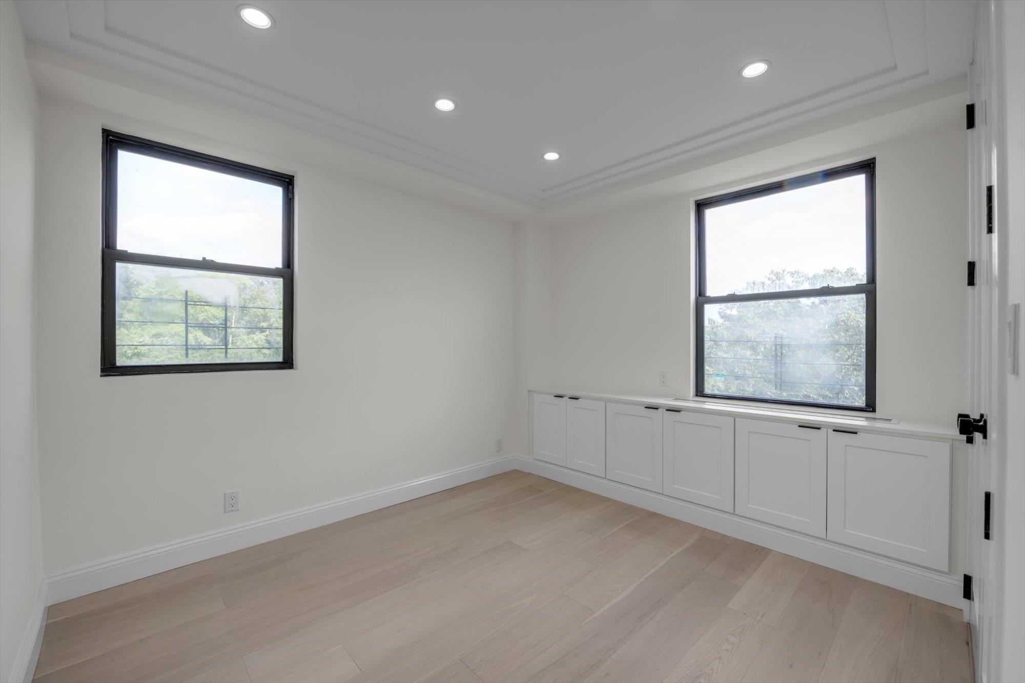 #11 photo, 4705 Henry Hudson Parkway, ブロンクス区 Bronx , NY 10471