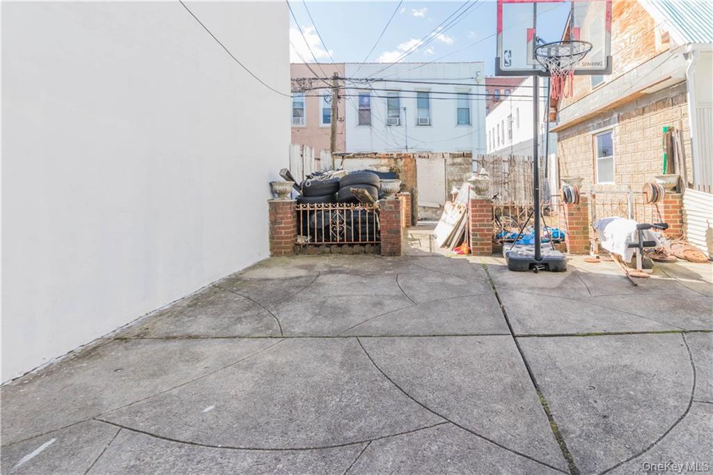 #3 photo, 1664 West 8th Street, ブルックリン区 Brooklyn , NY 11223