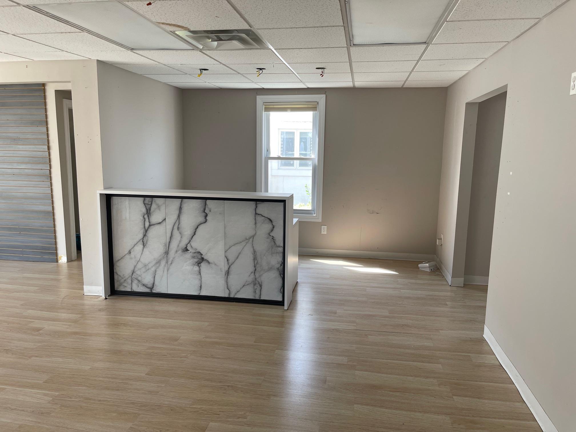 #9 photo, 69 Broadway, サフォーク郡 Greenlawn , NY 11740