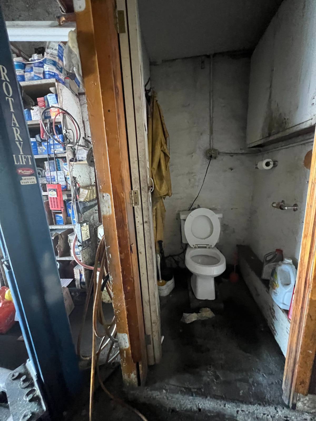 #4 photo, 992 Remsen Ave, ブルックリン区 Canarsie , NY 11236