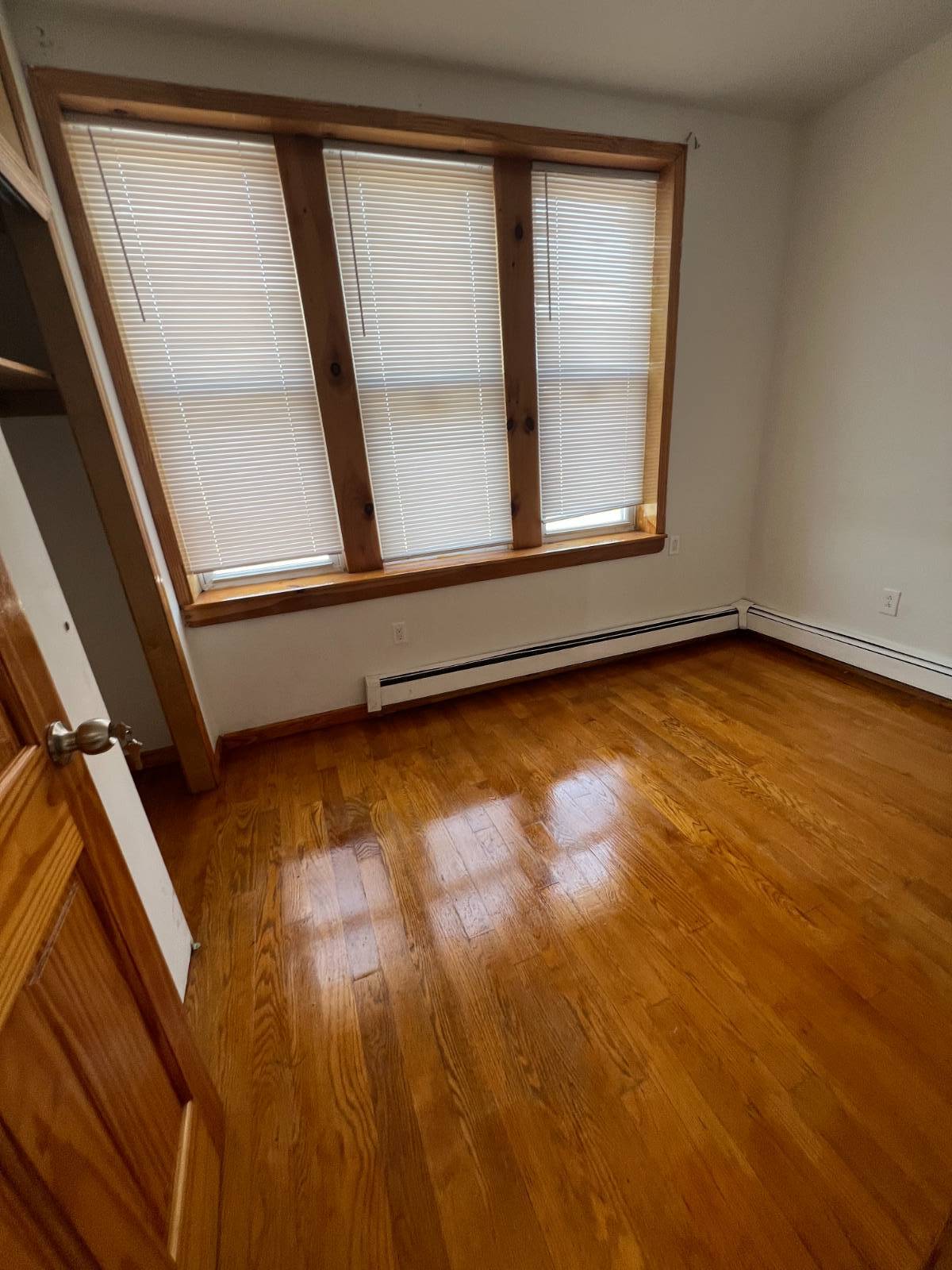 #7 photo, 992 Remsen Ave, ブルックリン区 Canarsie , NY 11236