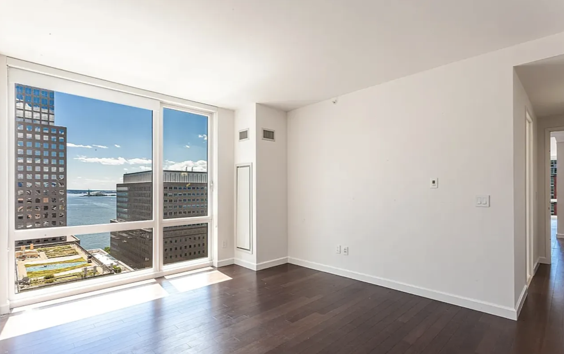 #7 photo, 200 N End Avenue, マンハッタン Battery Park , NY 10282