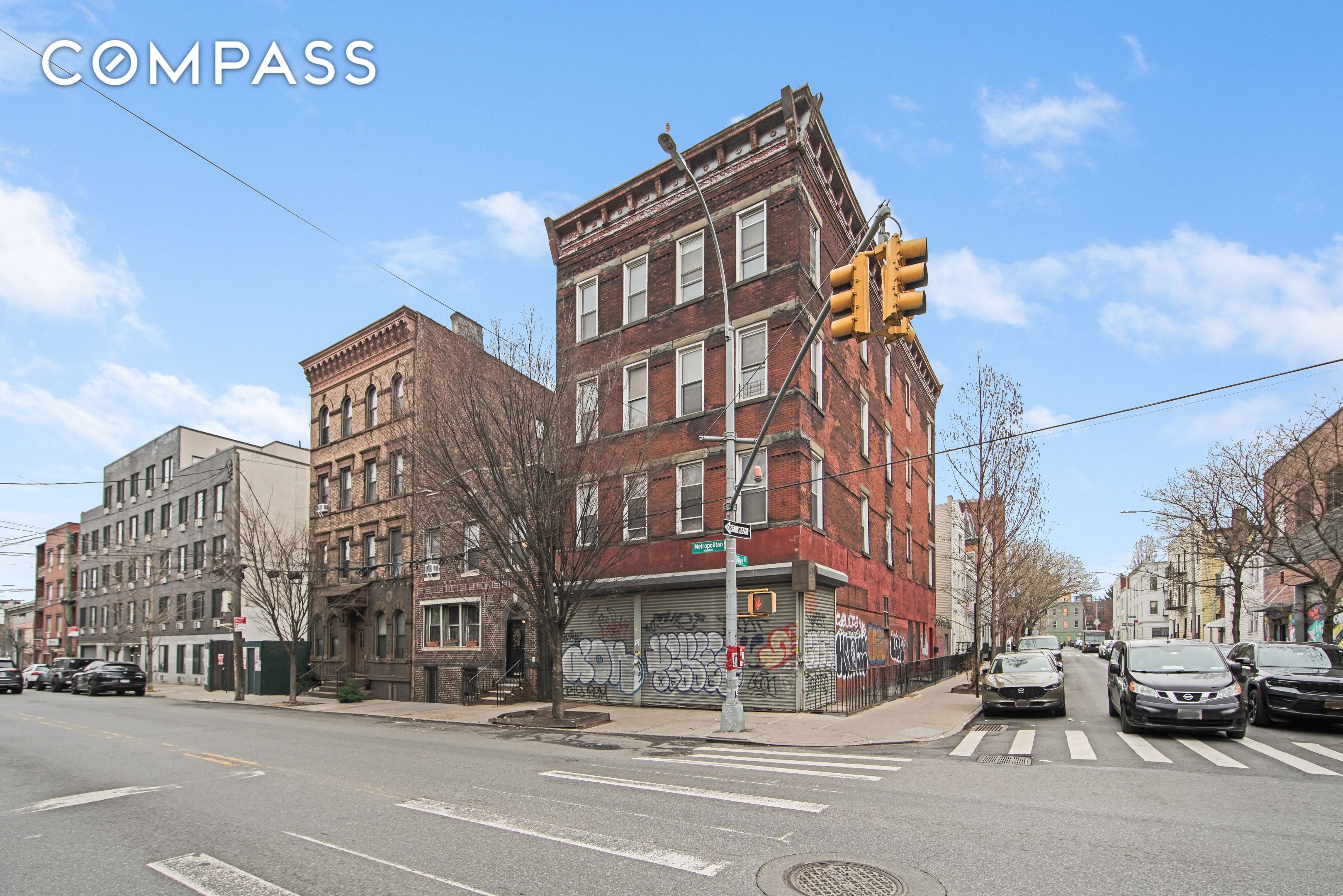 #1 photo, 912 Metropolitan Avenue, East Williamsburg , NY 11211