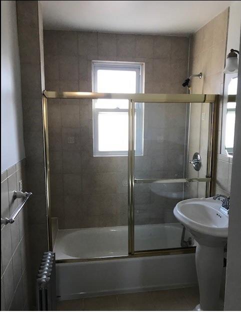 #15 photo, 80-01 249th Street, 皇后區 Bellerose , NY 11426