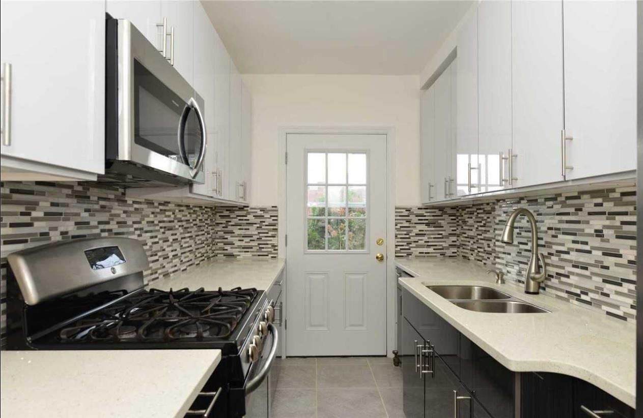 #5 photo, 80-01 249th Street, 皇后區 Bellerose , NY 11426