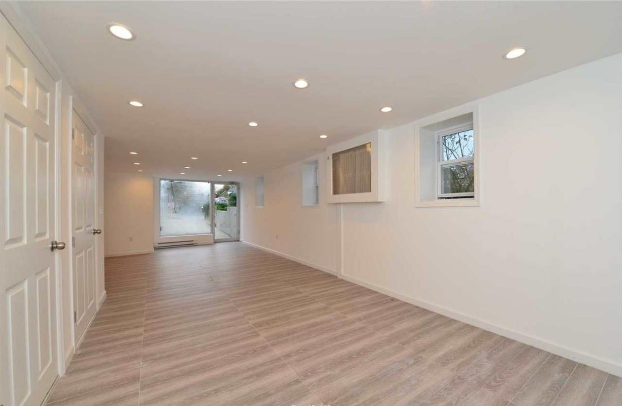 #8 photo, 80-01 249th Street, 皇后區 Bellerose , NY 11426