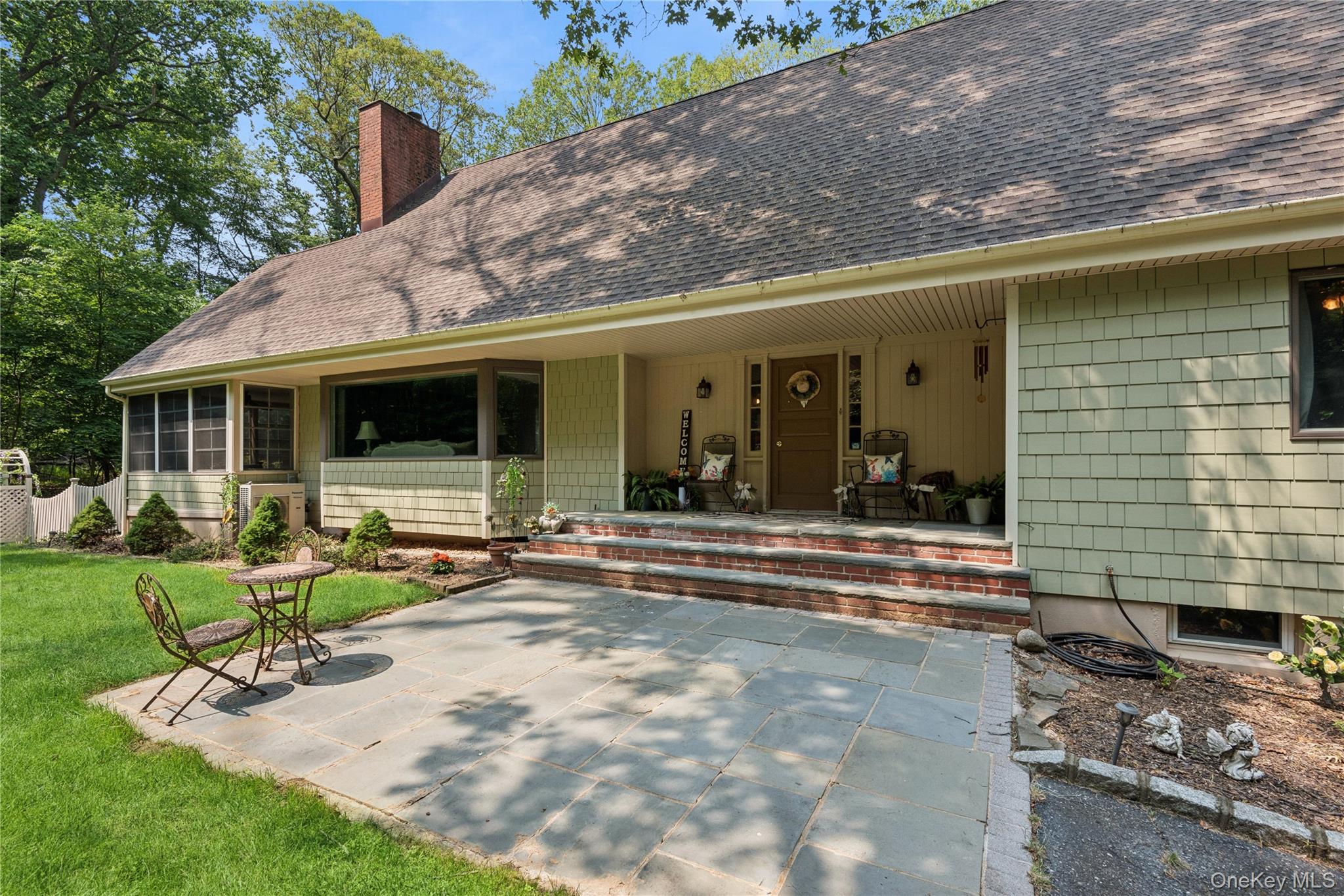 #11 photo, 23 Bacon Road, Head Of The Harbor , NY 11780