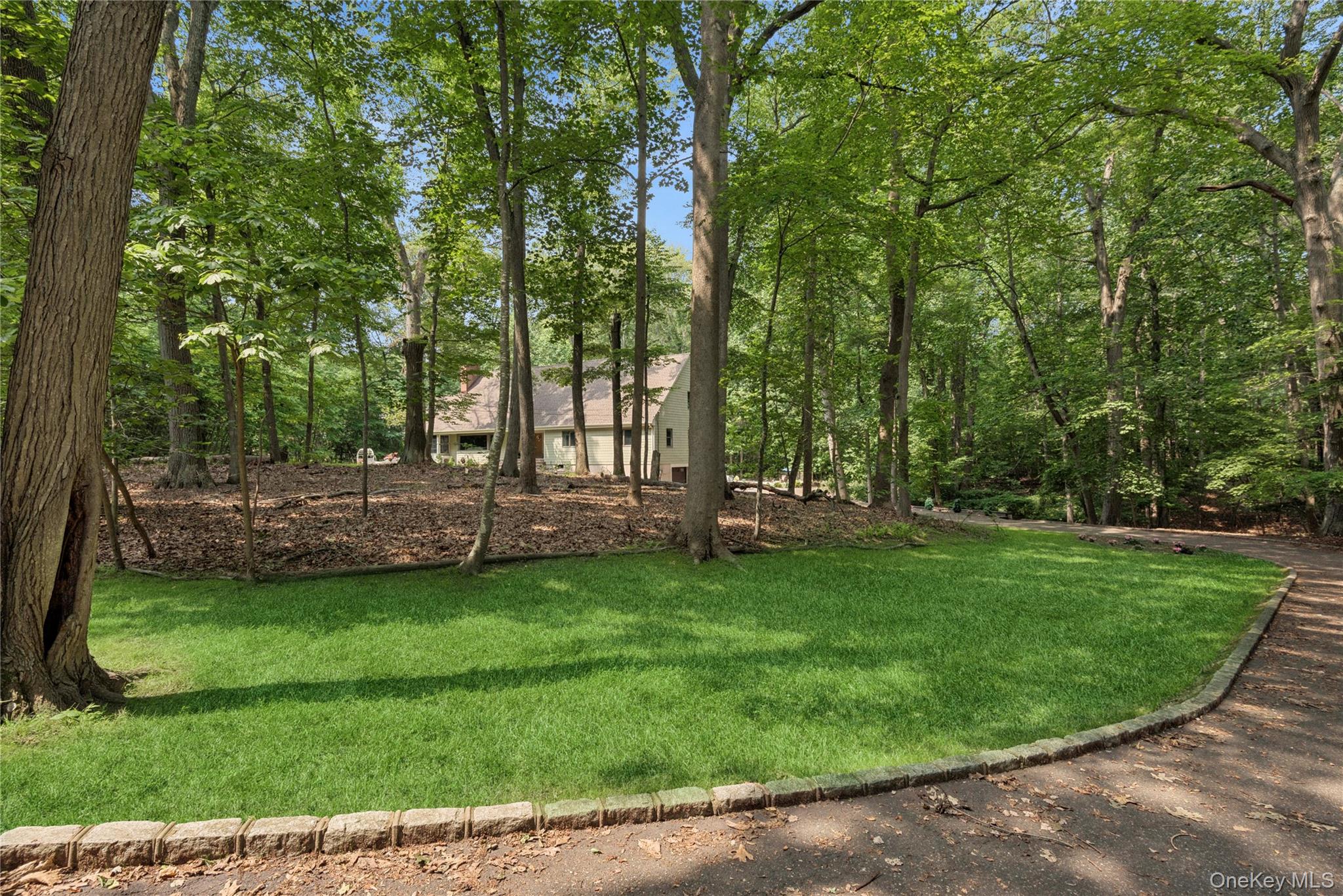 #12 photo, 23 Bacon Road, Head Of The Harbor , NY 11780