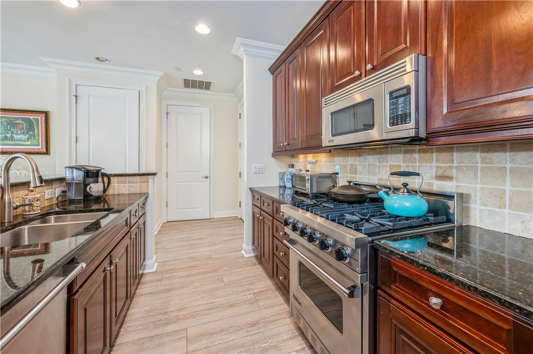 #10 photo, 1 Christie Place, Scarsdale , NY 10583