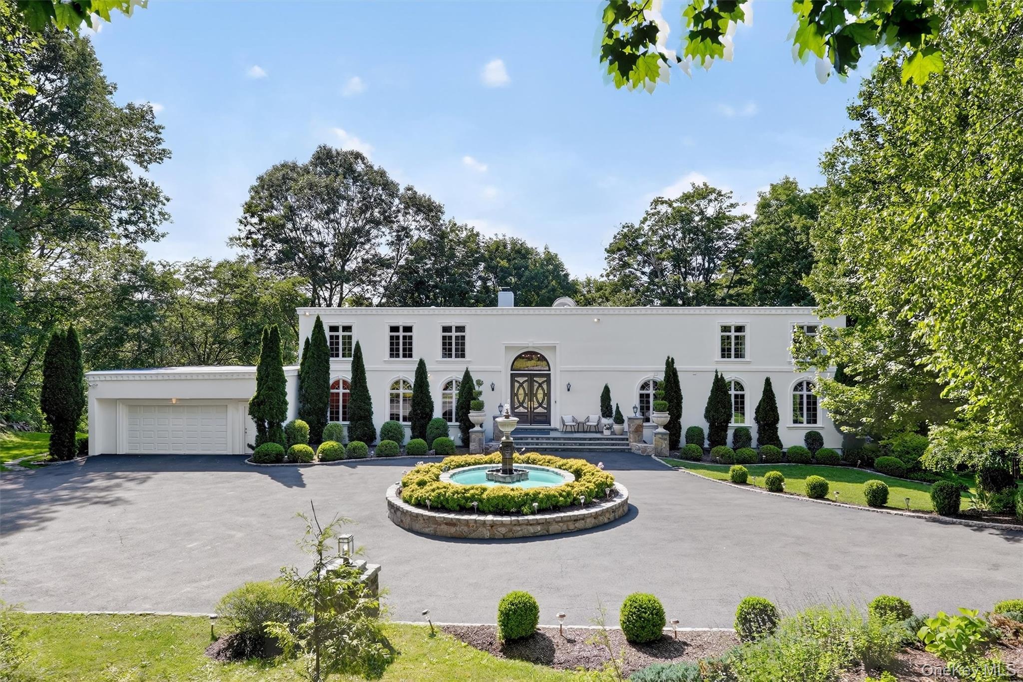 #1 photo, 65 Round Hill Road, Armonk , NY 10504