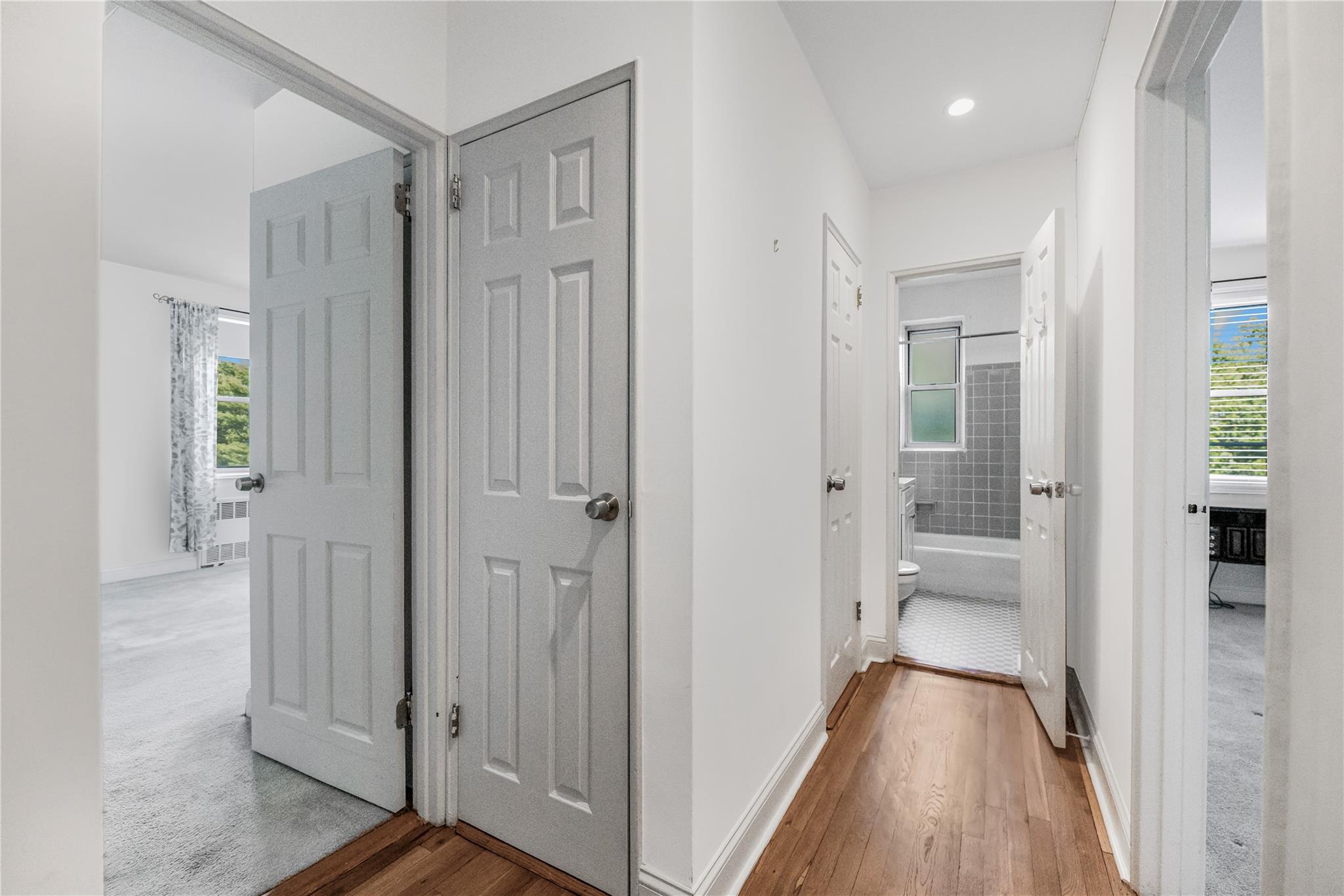 #16 photo, 609 Palmer Road, Yonkers , NY 10701