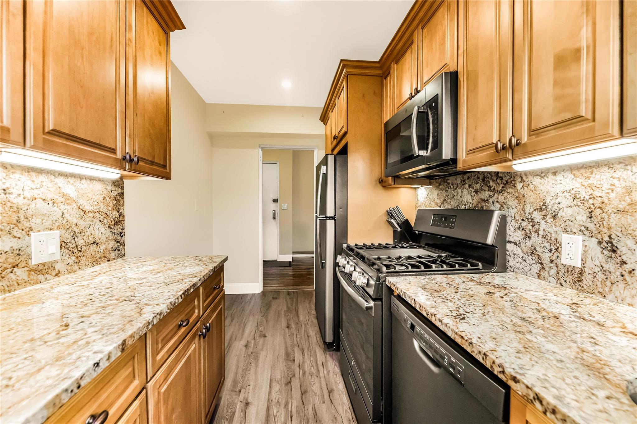 #8 photo, 609 Palmer Road, Yonkers , NY 10701