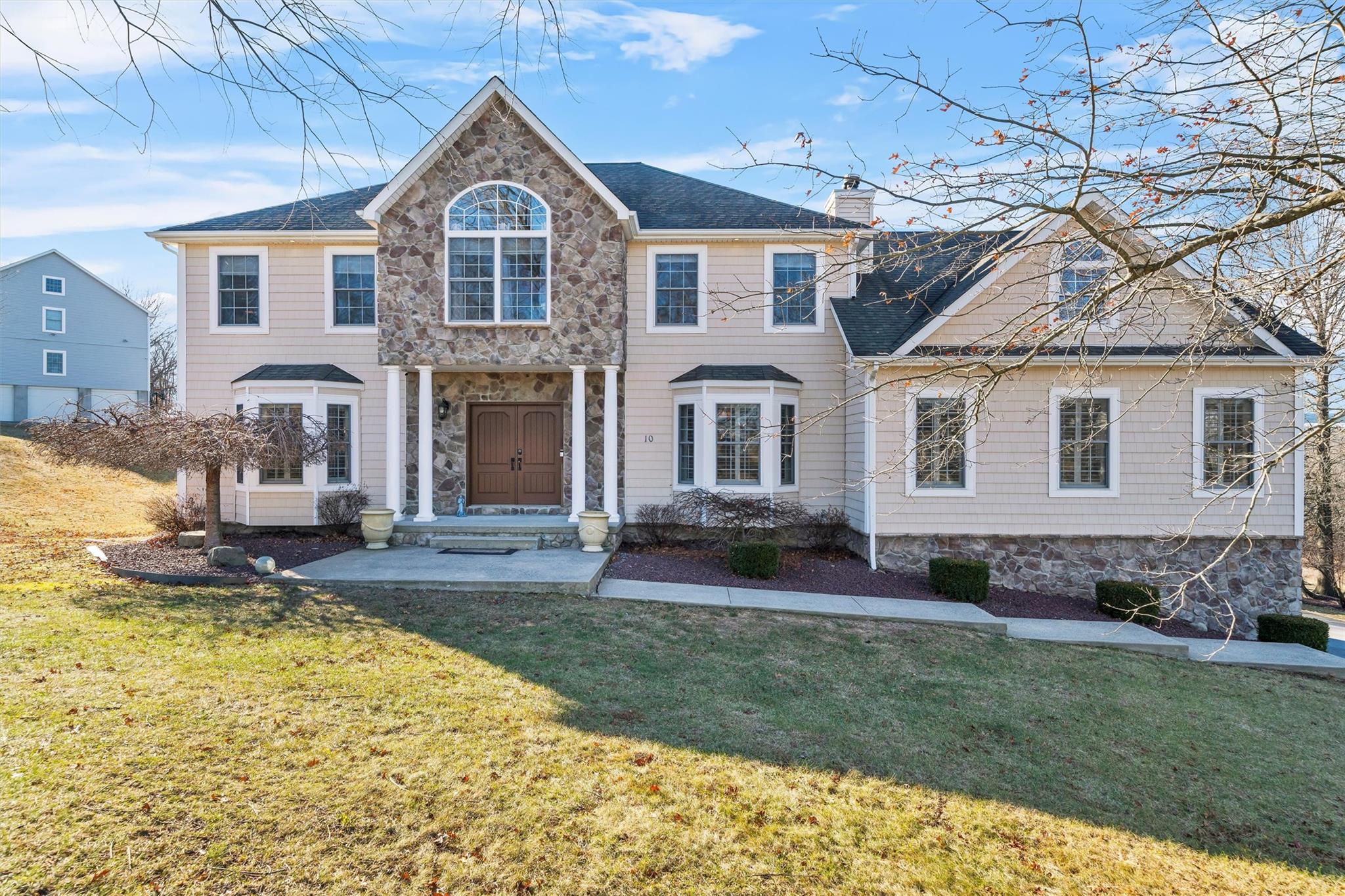 #1 photo, 10 Von Trapp Court, Washingtonville , NY 10992