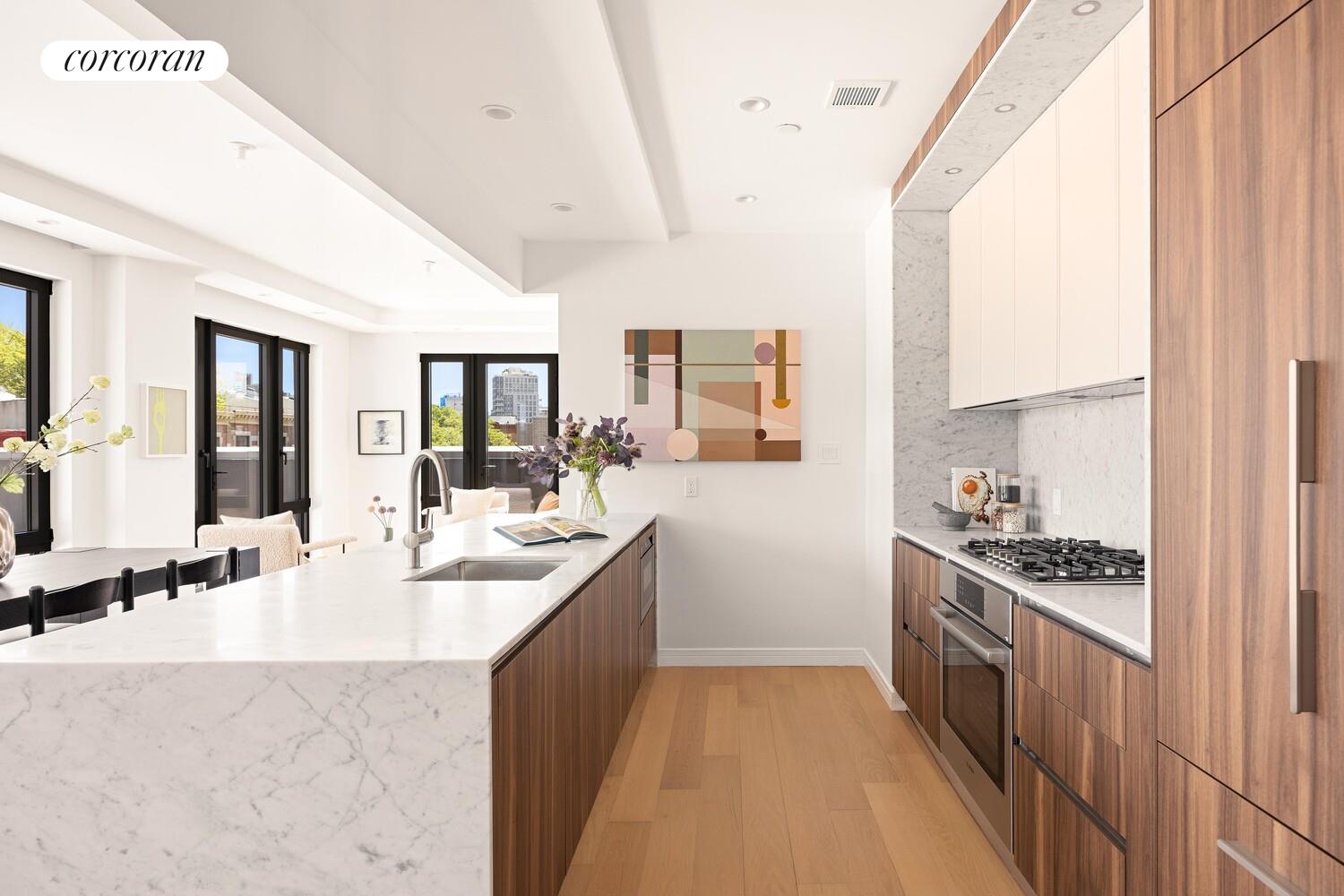 #4 photo, 630 GRAND Avenue, ブルックリン区 Crown Heights , NY 11238