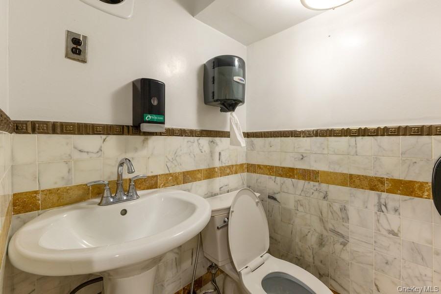 #17 photo, 5836 Catalpa Avenue, クイーンズ区 Ridgewood , NY 11385