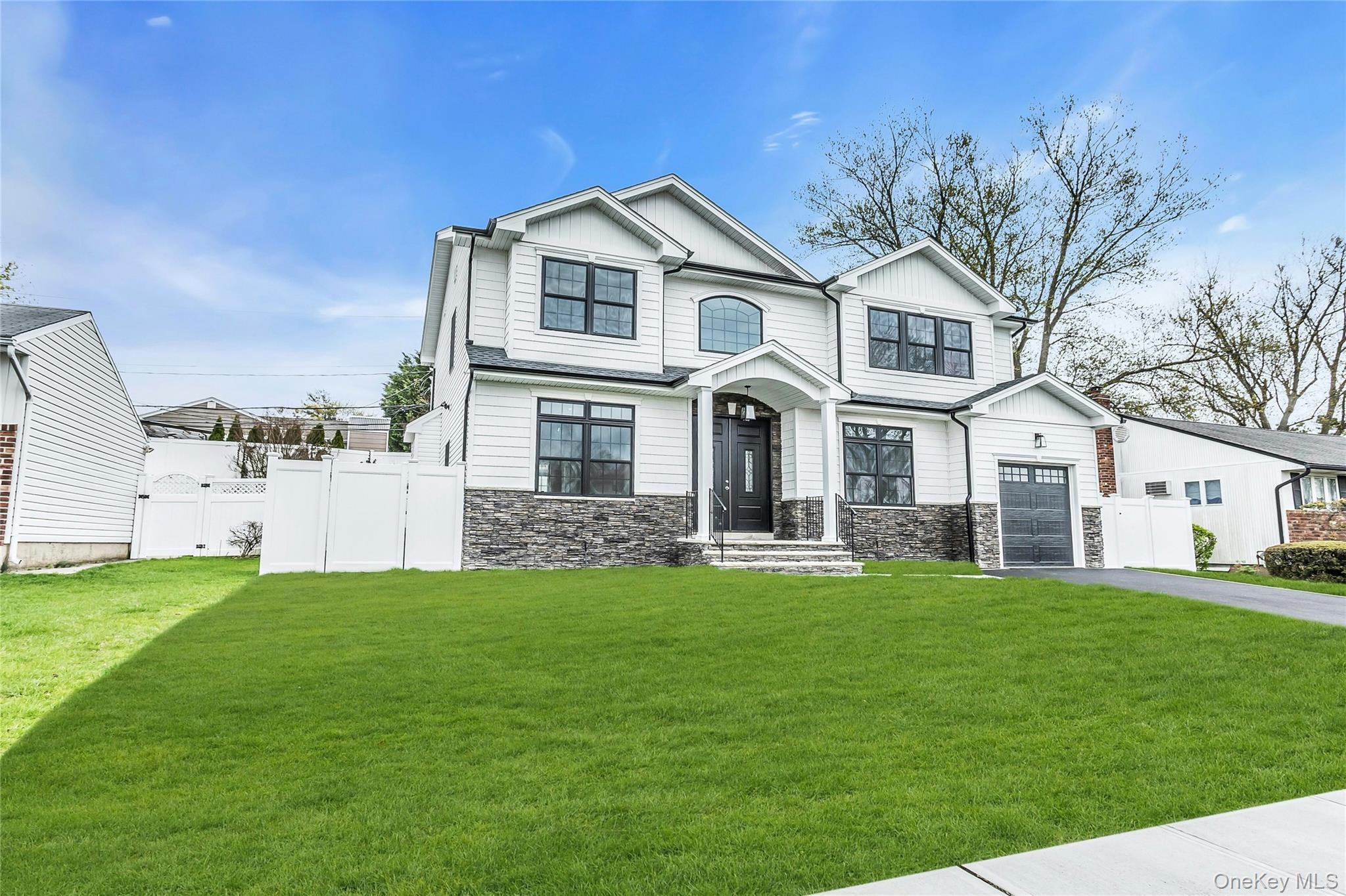 #3 photo, 7 Sheridan Street, ナッソー郡 Old Bethpage , NY 11804