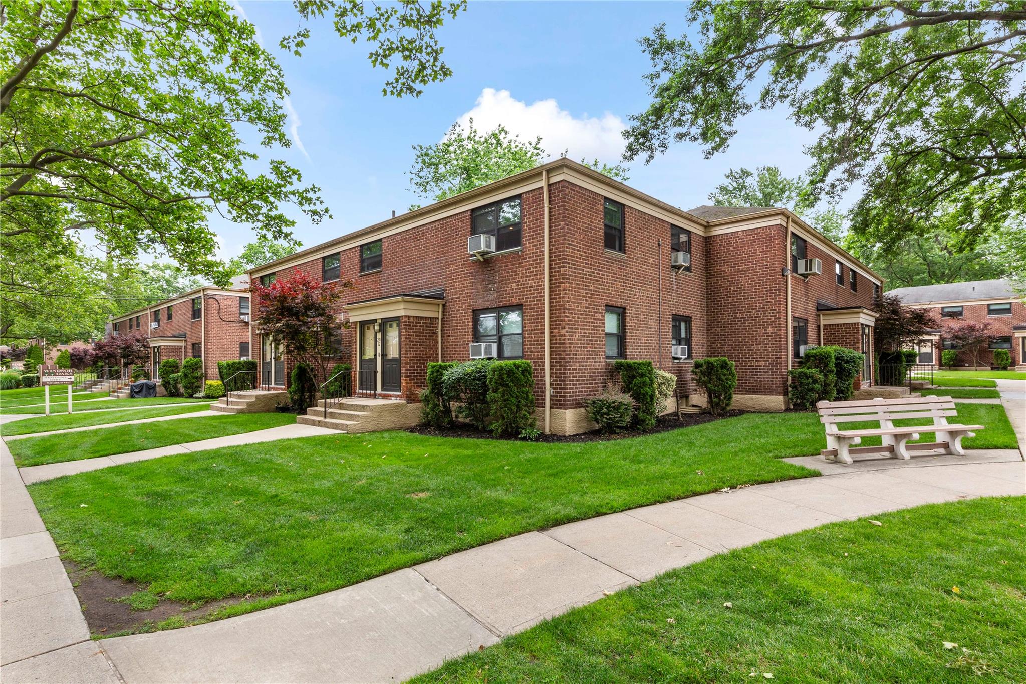 #18 photo, 218-02 73rd Avenue, クイーンズ区 Oakland Gardens , NY 11364