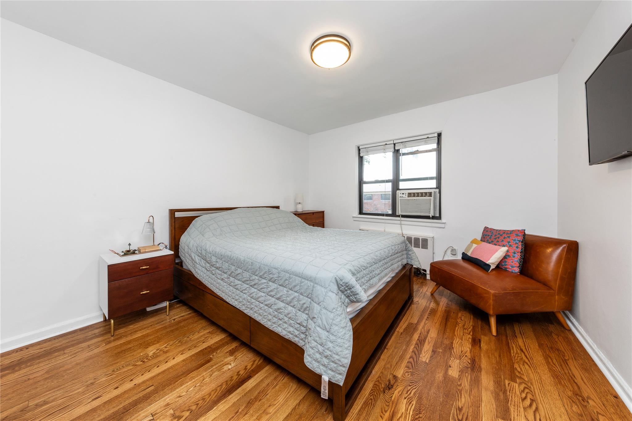 #5 photo, 218-02 73rd Avenue, クイーンズ区 Oakland Gardens , NY 11364
