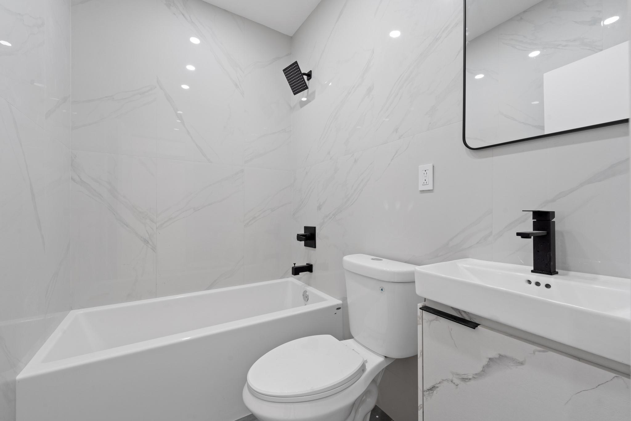 #11 photo, 256 Herzl Street, ブルックリン区 Brooklyn , NY 11212