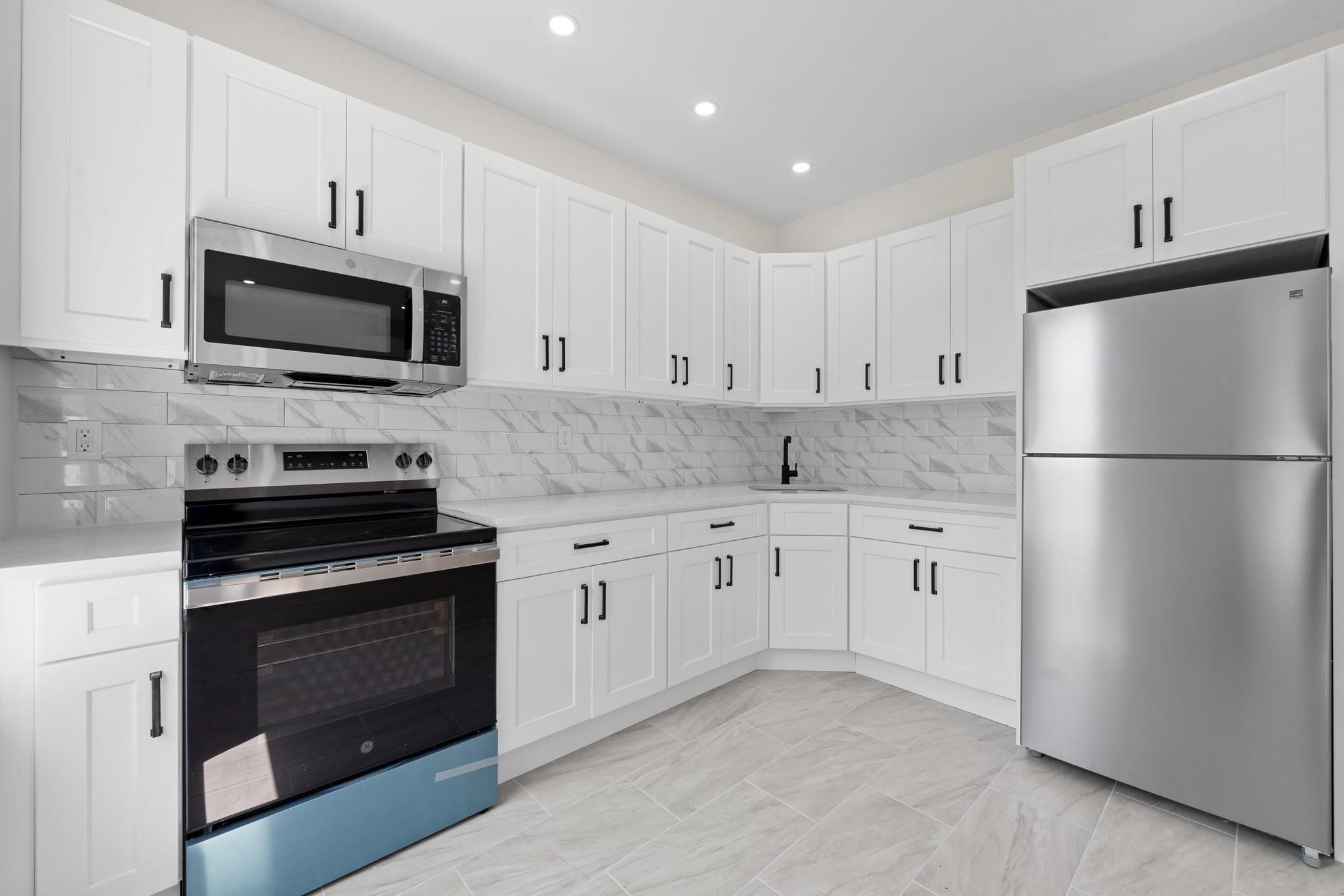 #2 photo, 256 Herzl Street, ブルックリン区 Brooklyn , NY 11212