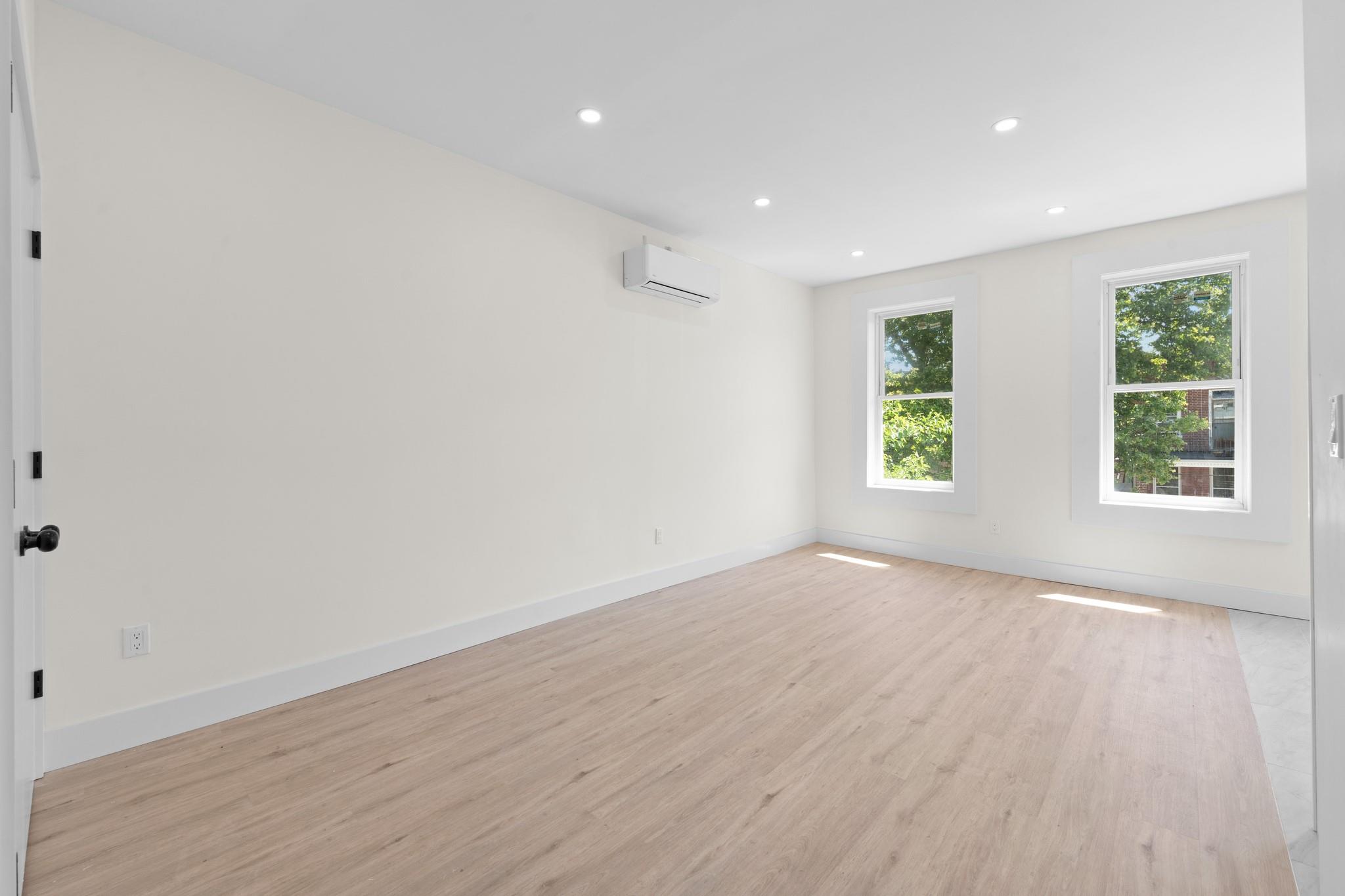 #4 photo, 256 Herzl Street, ブルックリン区 Brooklyn , NY 11212