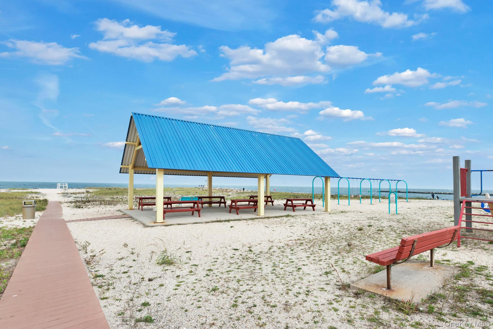 #17 photo, 965 Breakwater Road, サフォーク郡 Mattituck , NY 11952