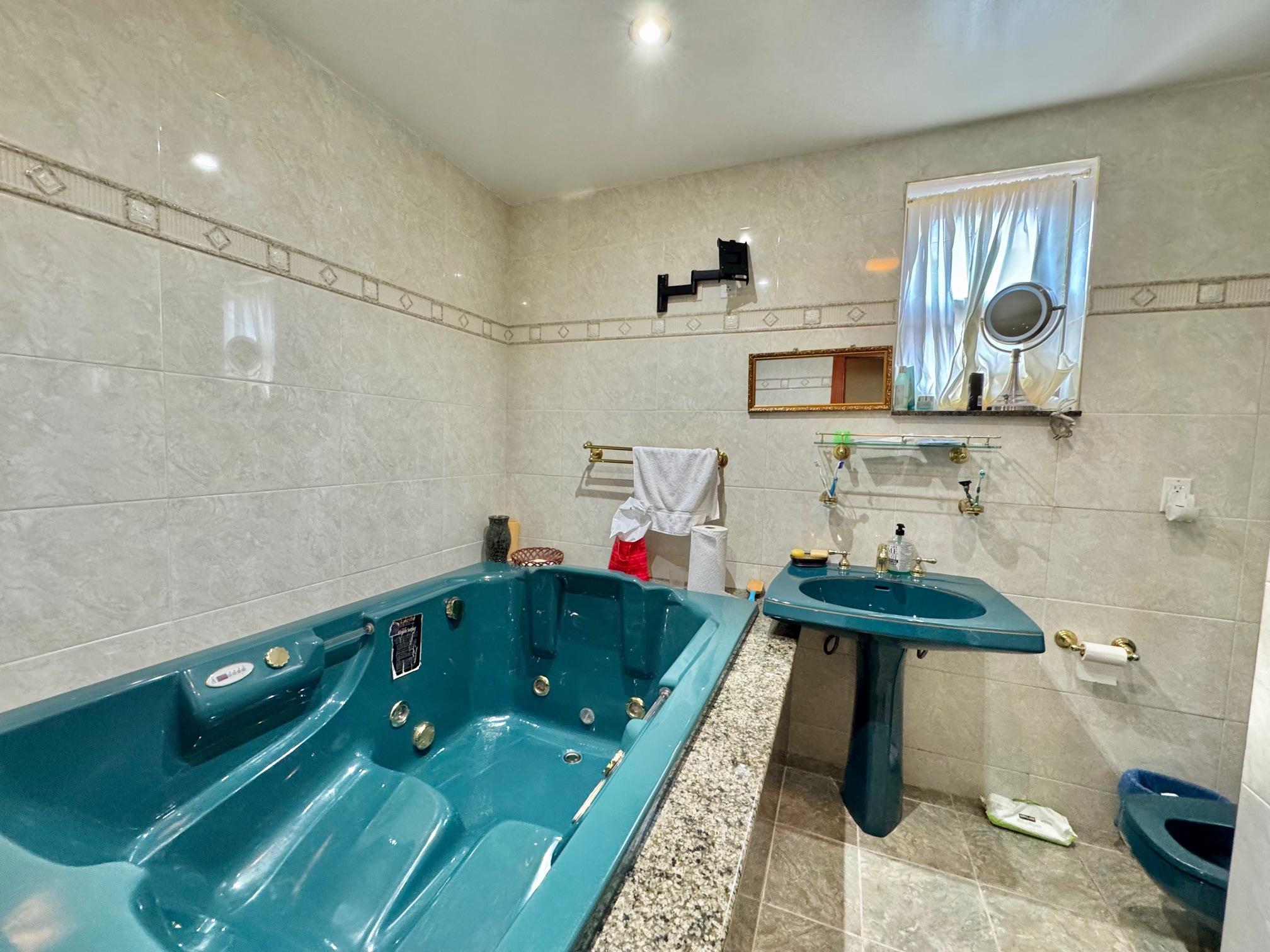 #20 photo, 99-12 - 99-16 97th Street, クイーンズ区 Ozone Park , NY 11416