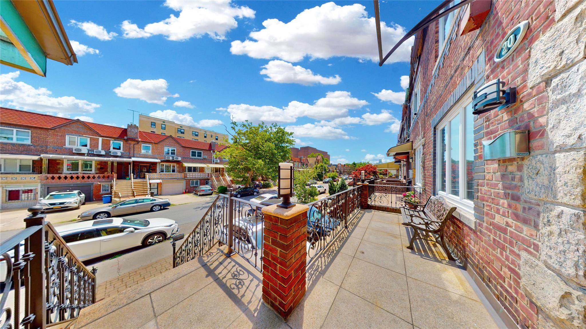 #3 photo, 20 Corbin Place, ブルックリン区 Brooklyn , NY 11235