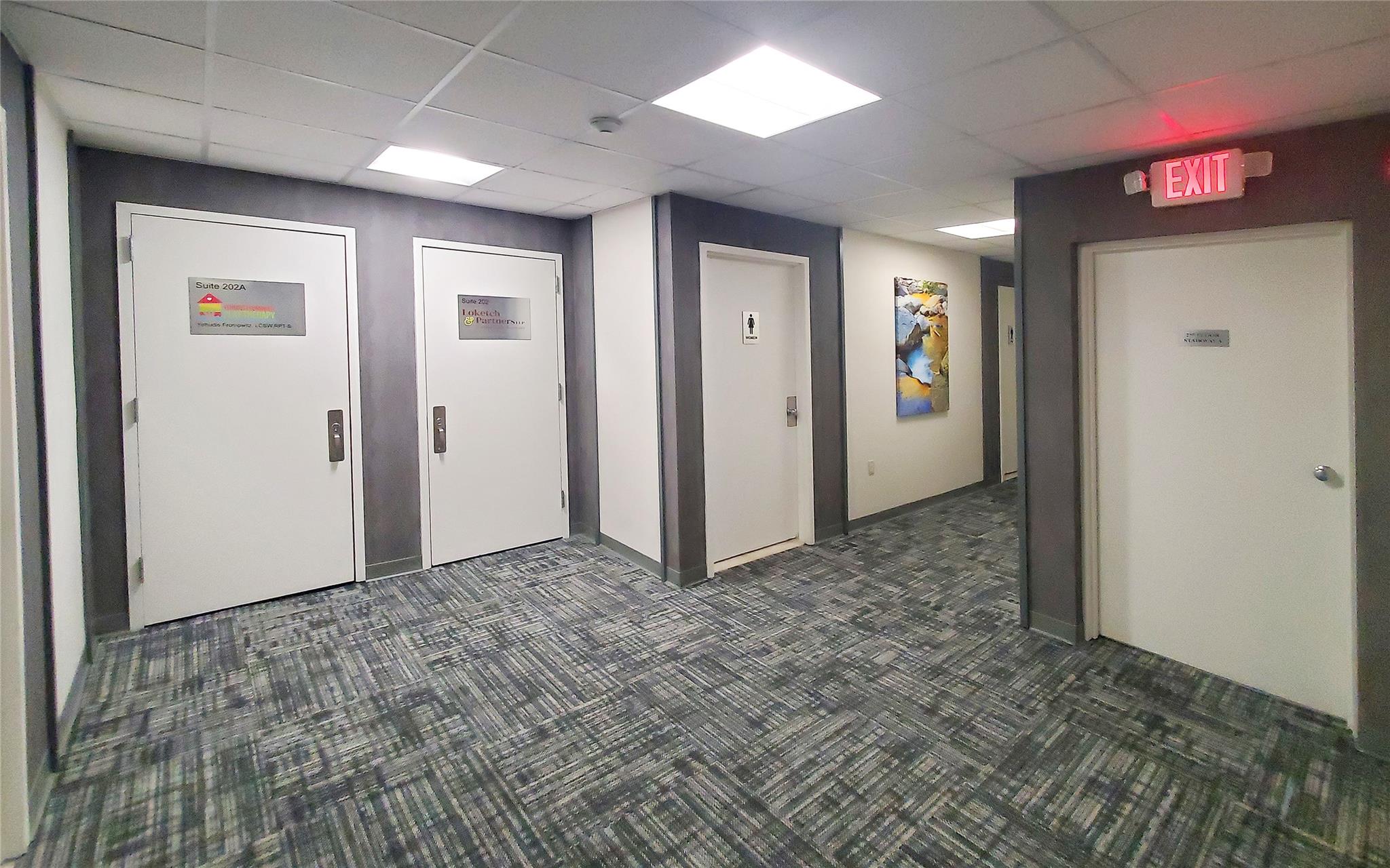 #7 photo, 978 Route 45, Pomona , NY 10970