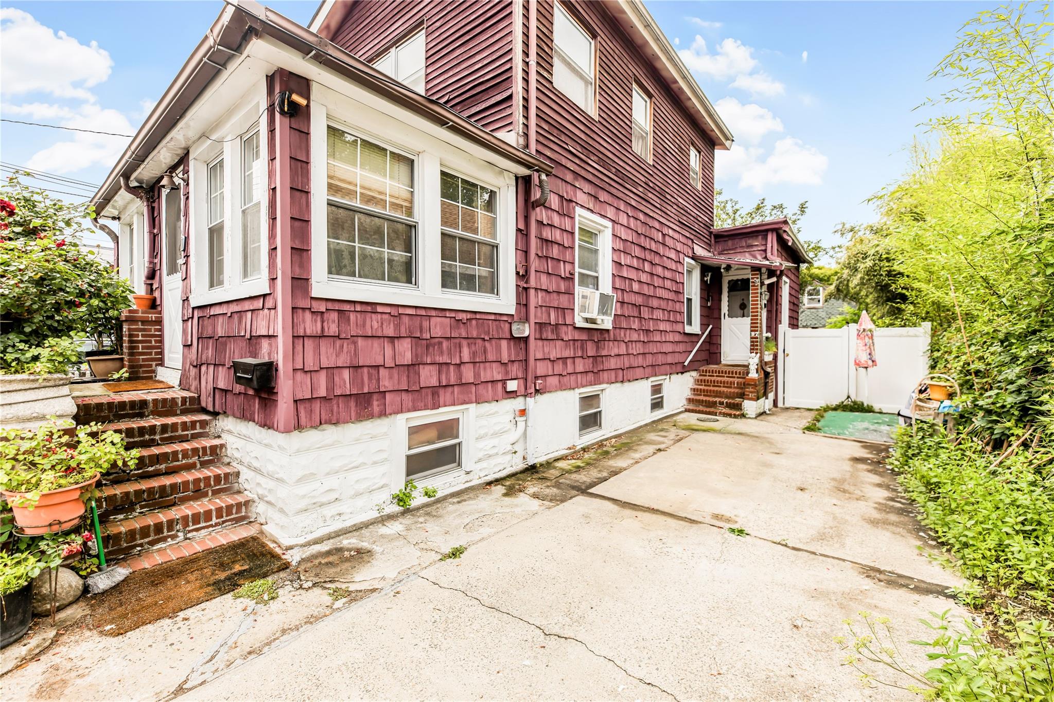 #1 photo, 97 Hawkins Street, 布朗士 Bronx , NY 10464