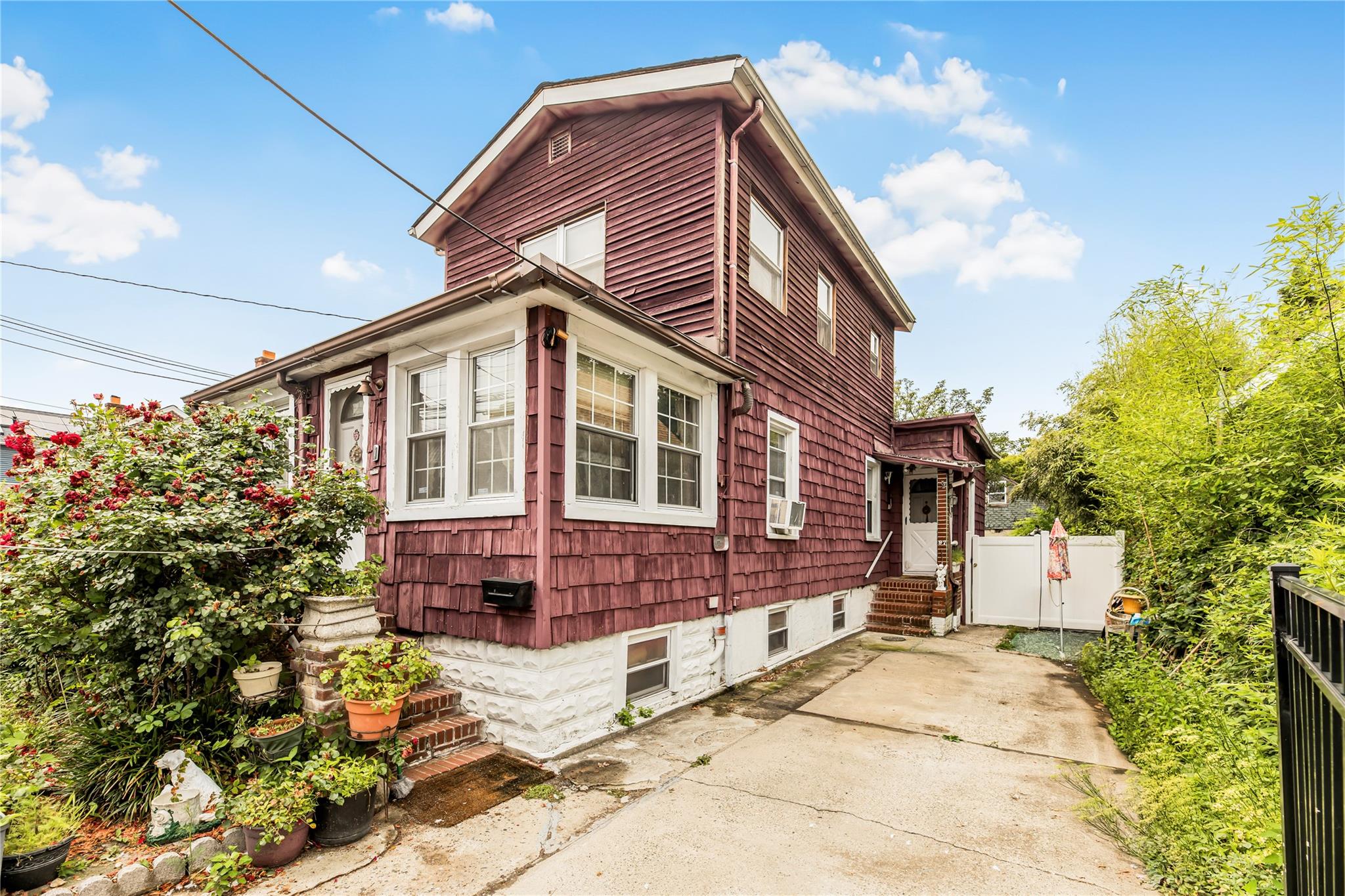 #2 photo, 97 Hawkins Street, ブロンクス区 Bronx , NY 10464