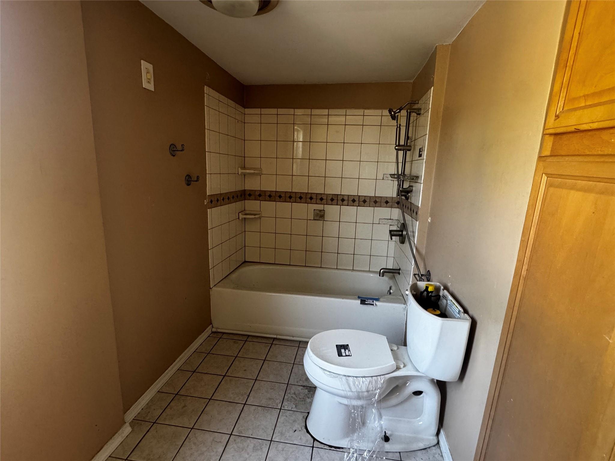 #8 photo, 99 W Bridge Street, Saugerties , NY 12477